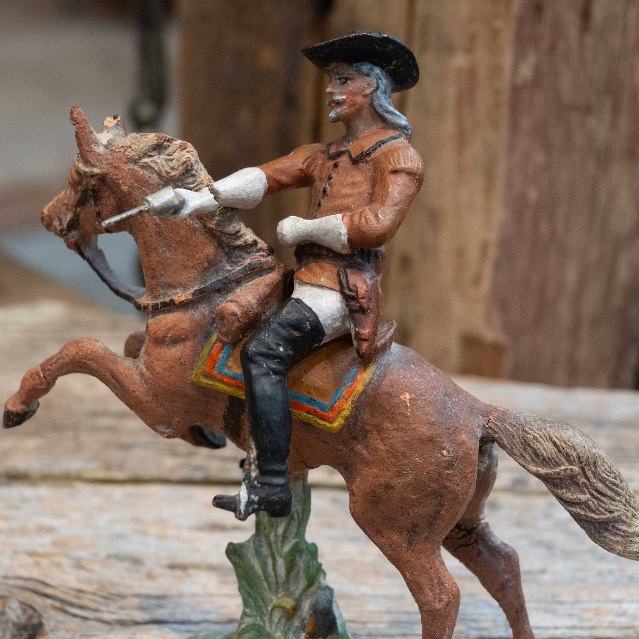 Vintage 1920's Buffalo Bill on Horseback Figure - Image 2
