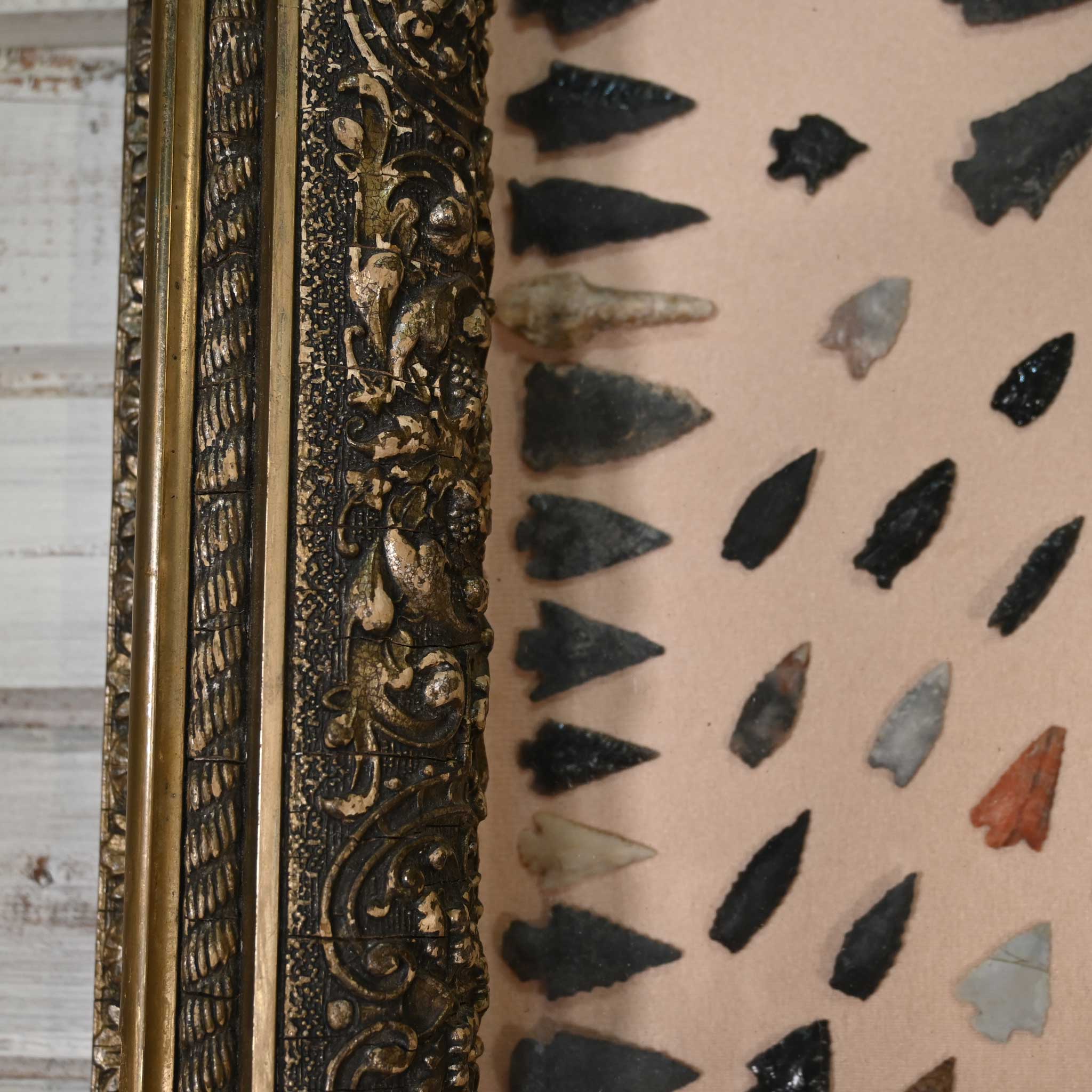 Early 1900's Framed Nevada Points w/538 Arrowheads - Frame is dated back to the 1800's - Image 5