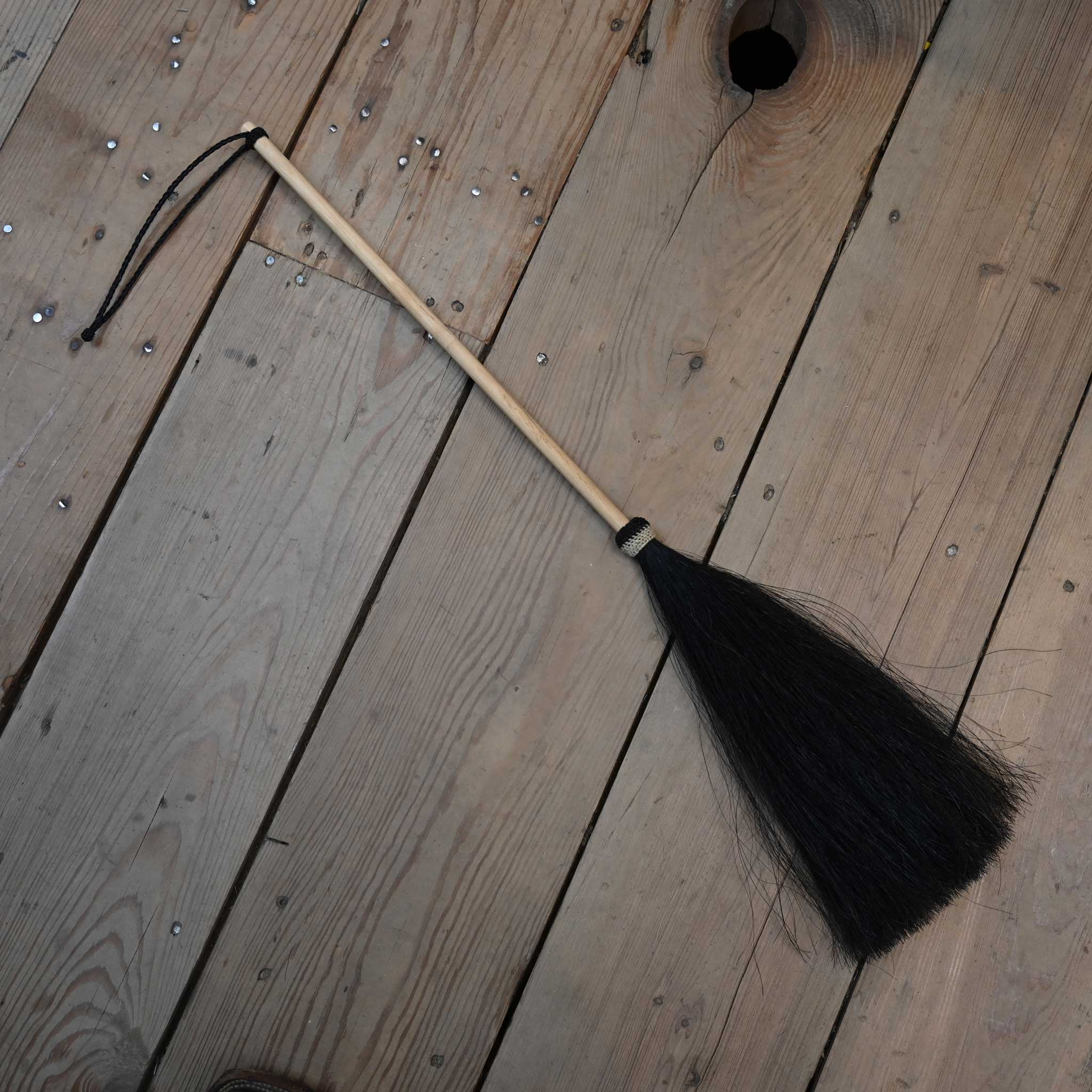 Horse Hair Fly Swatter (Select Hair Color)