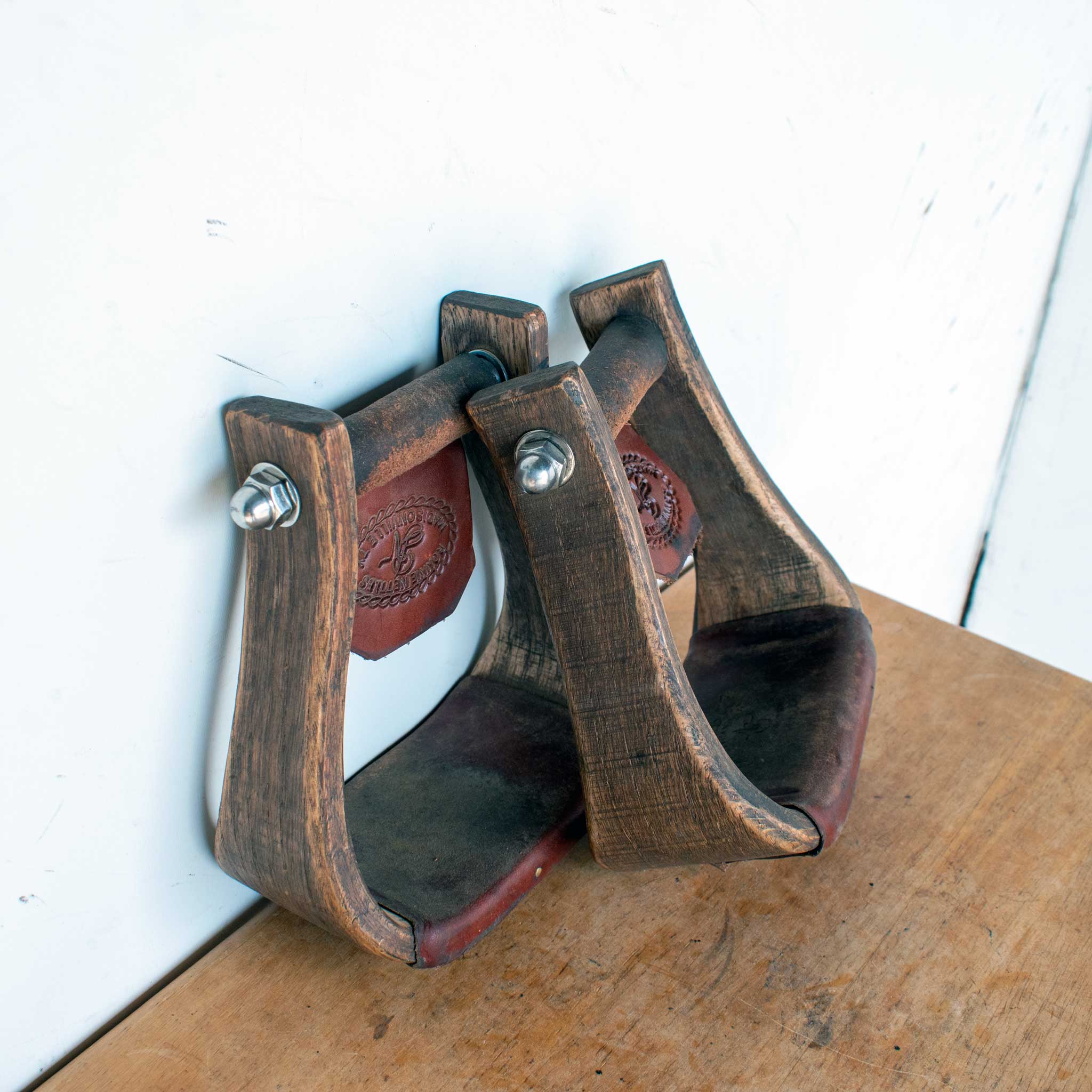 Used Nettles Wooden Stirrups - Image 3