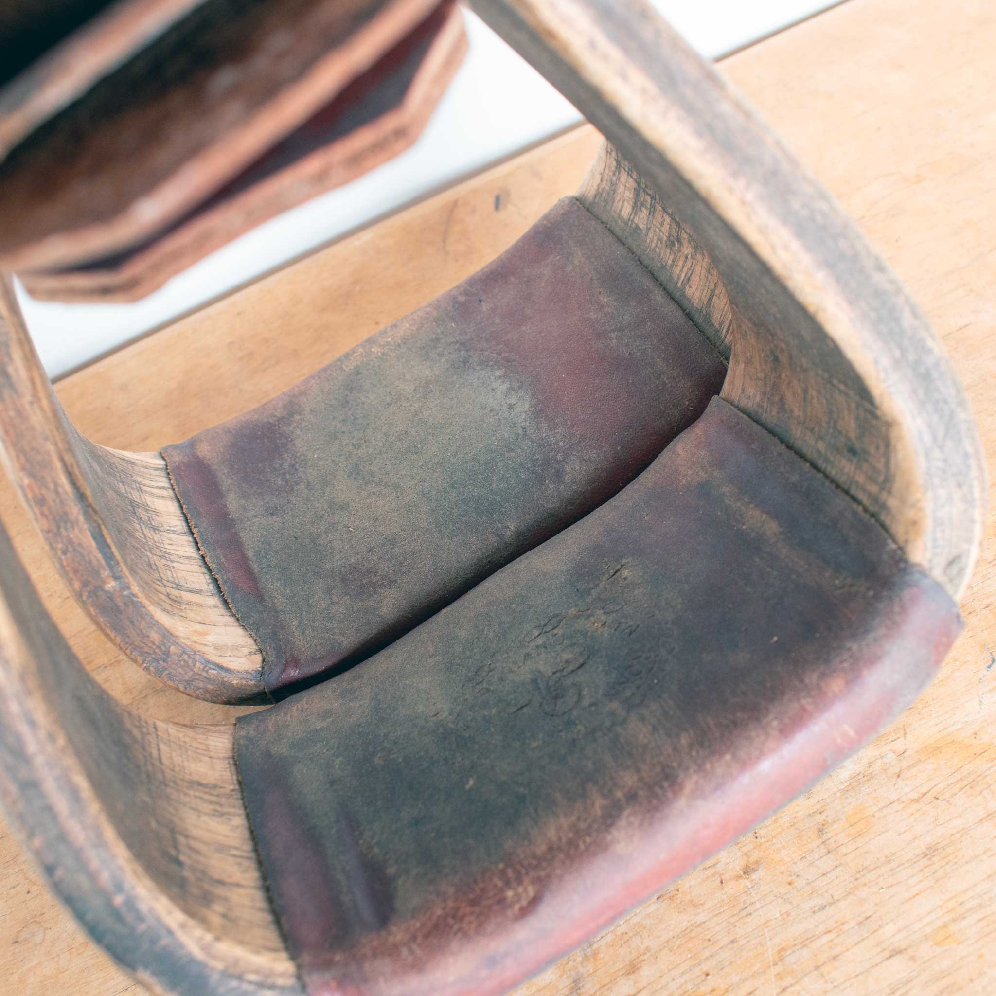 Used Nettles Wooden Stirrups - Image 4