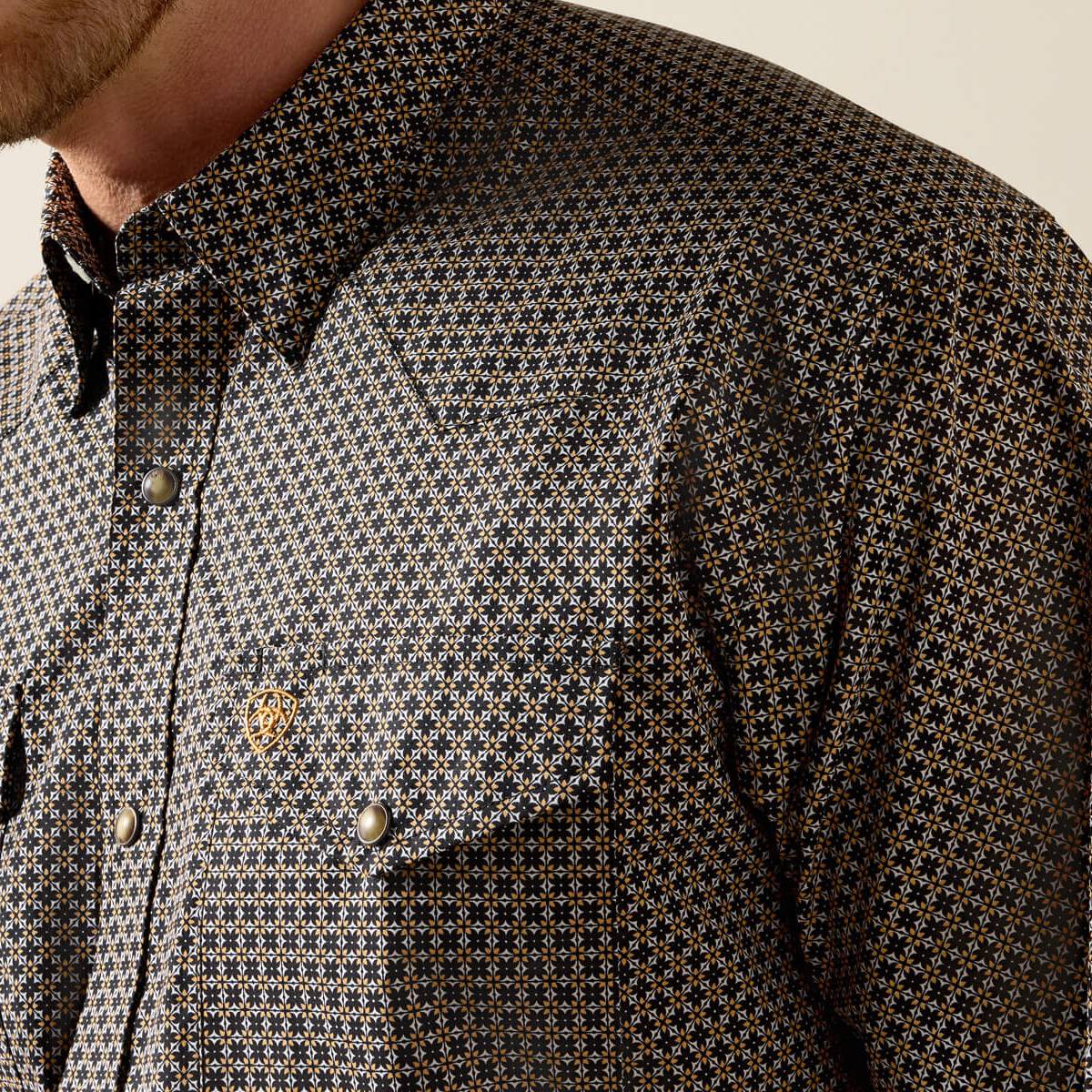 Ariat Men's Frey Classic Fit White Geo Print Pearl Snap Shirt - Image 2