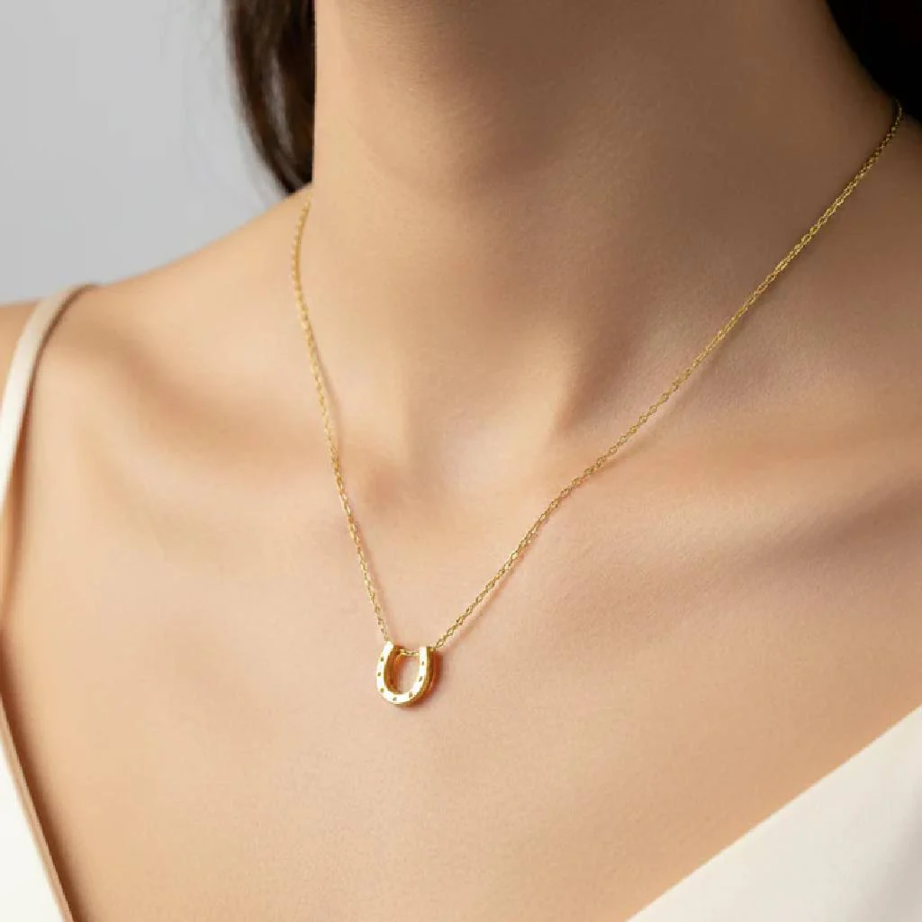 Lucky Gold Horseshoe Necklace - Image 2