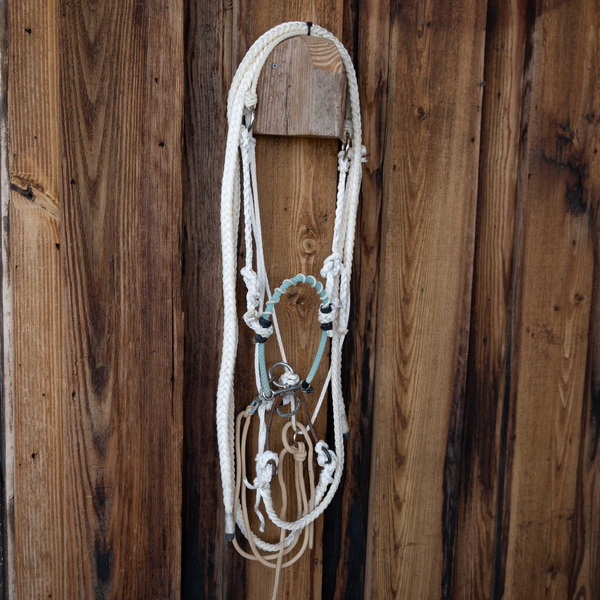 Quick Stop Hackamore w/Lariat Poll Headstall - Image 2