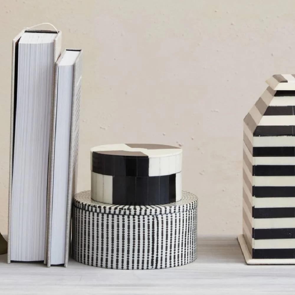 Black & Cream Stripe Round Resin Box - Image 2