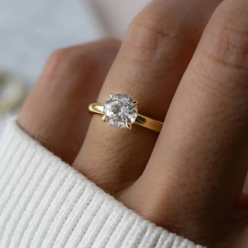 Gold Round Solitaire Ring - Image 2