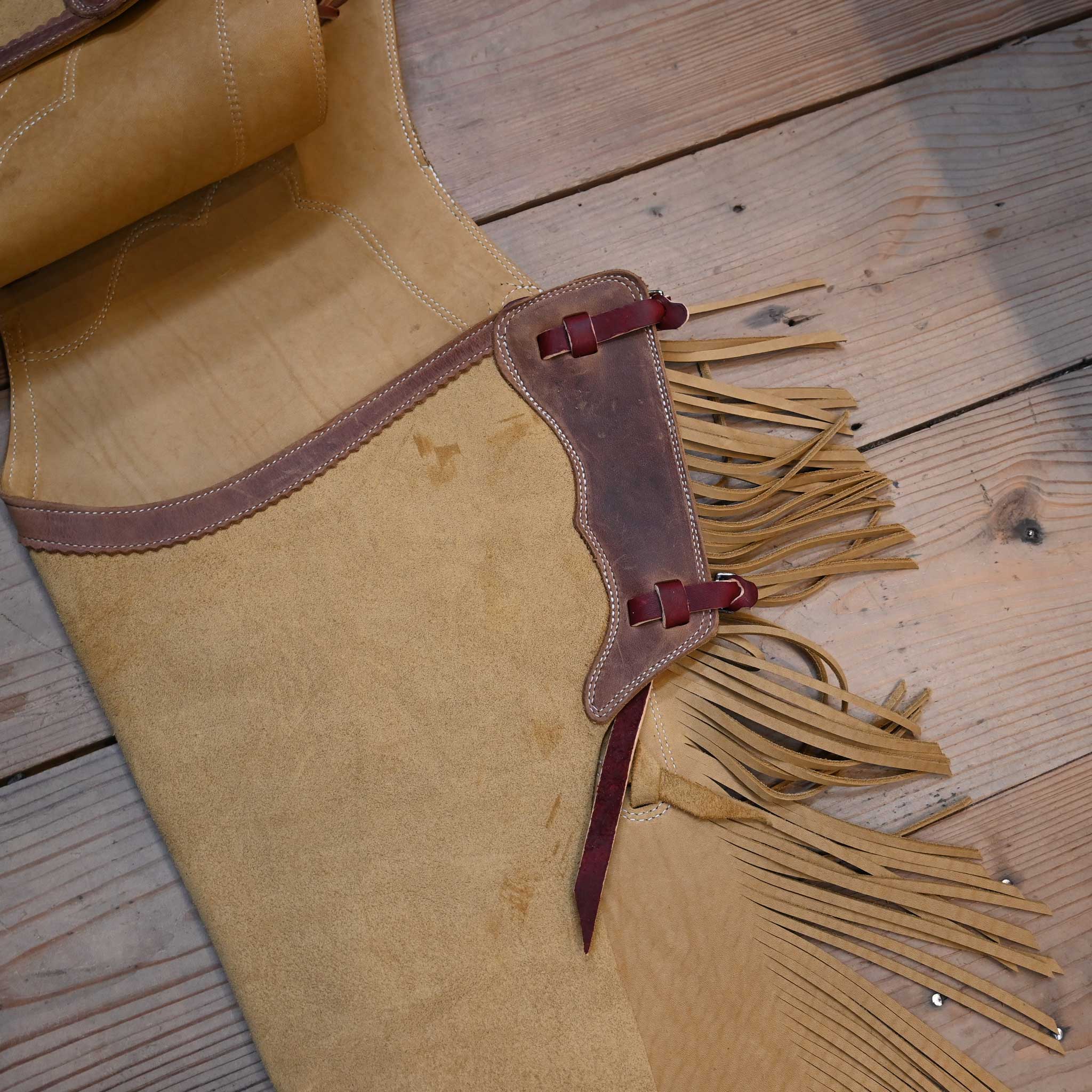 Small Tan Rough-Out Chinks - Image 3