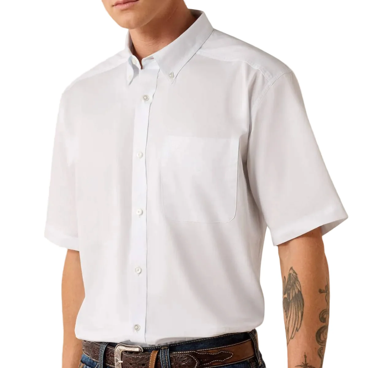 Ariat Men's Lightweight Twill Classic Fit Solid White Button Down Shirt