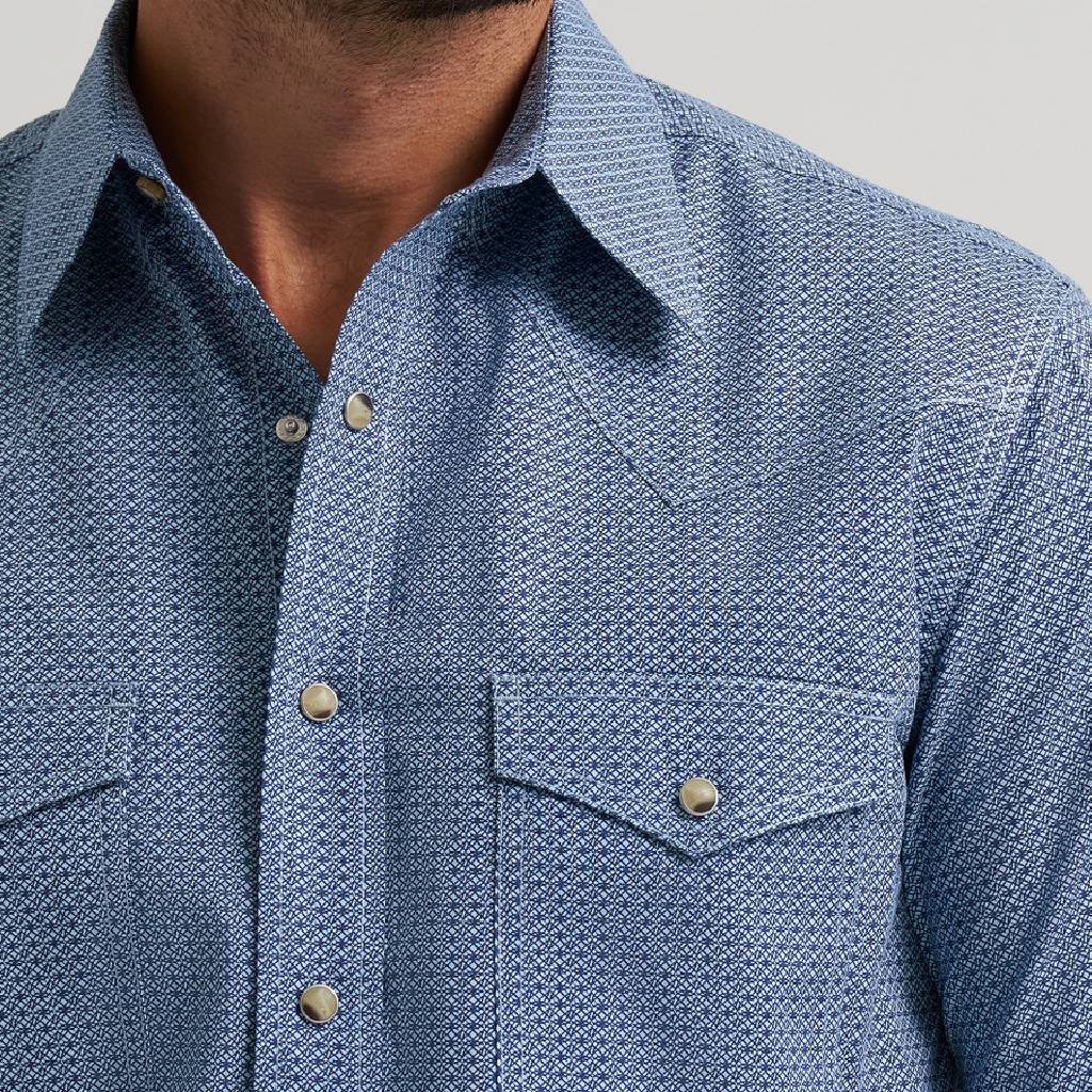 Wrangler Men's 20X Competition Blue Print Pearl Snap Shirt - Image 2