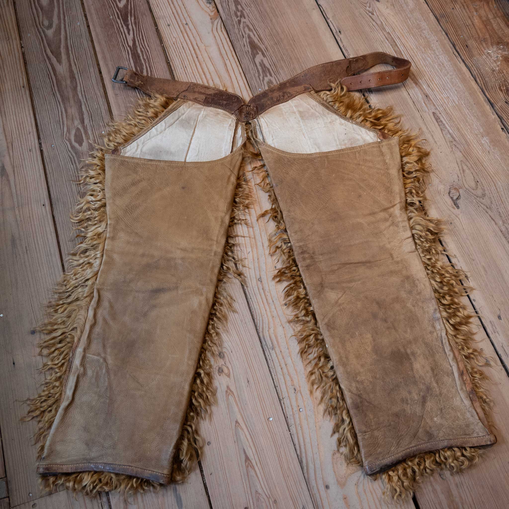 Very Rare Vintage Golden Woolie Chaps - Image 5