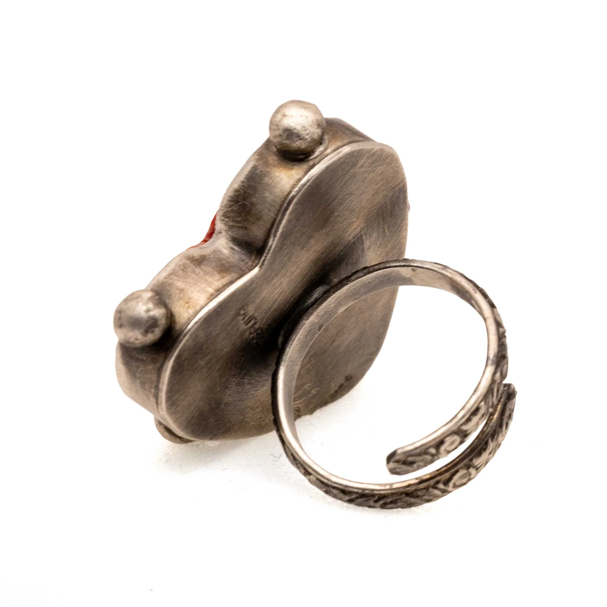 Sweetie Heart Spiny Oyster Ring - Image 2