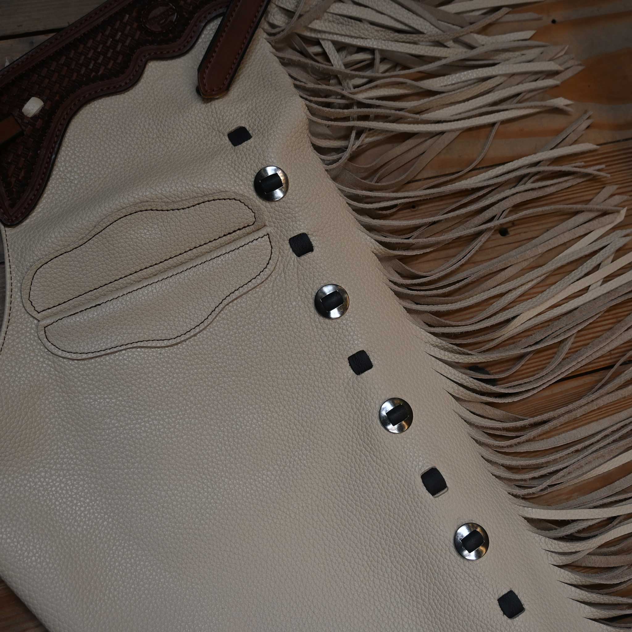 Teskey's Large Cream Shotgun Chaps - Image 3