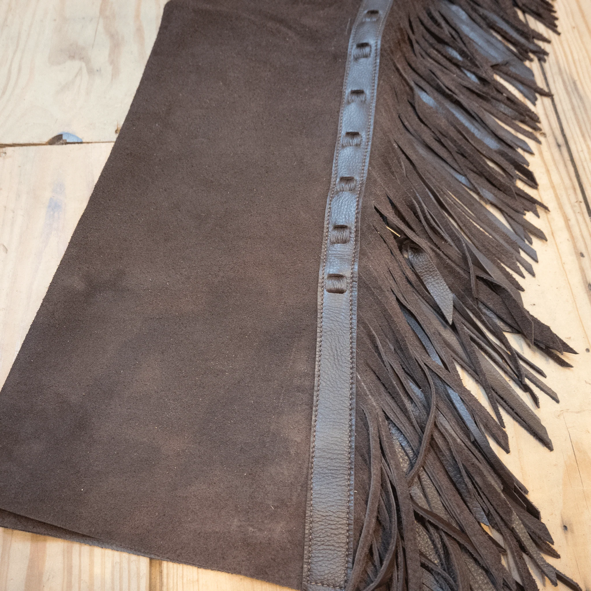 Teskey's Med. Chocolate Versatility Shotgun Chaps 2116 - Image 4