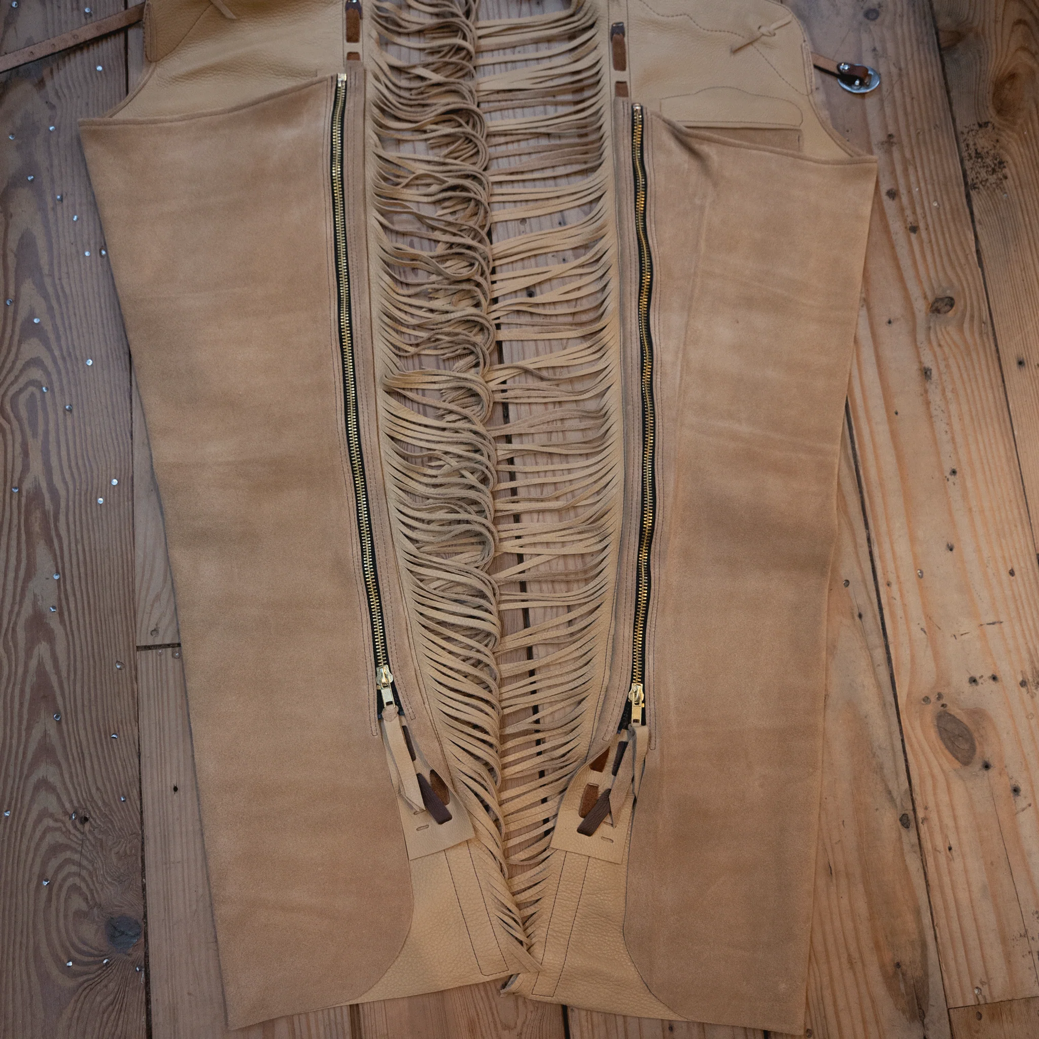 Teskey's Medium Roughout Versatility Chaps - Image 5