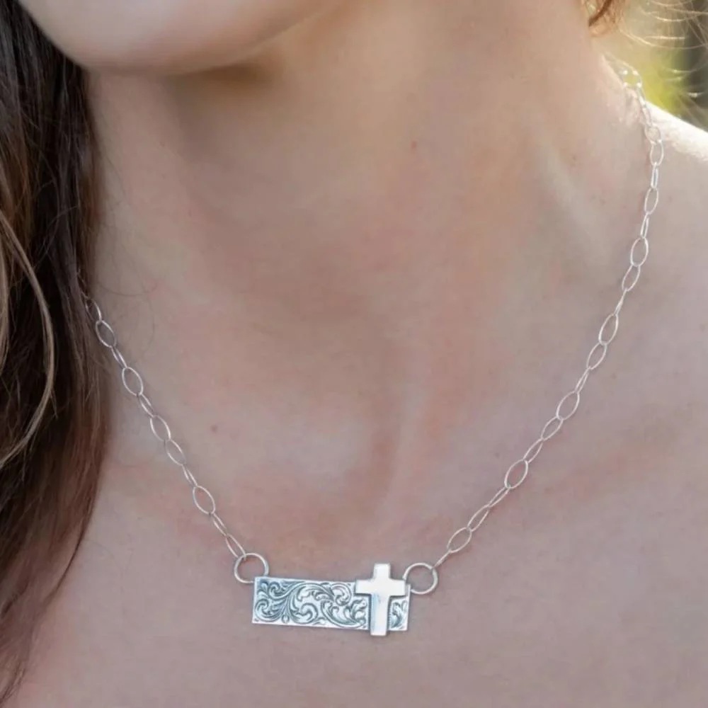 VOGT The Blessed Bar Necklace - Image 2