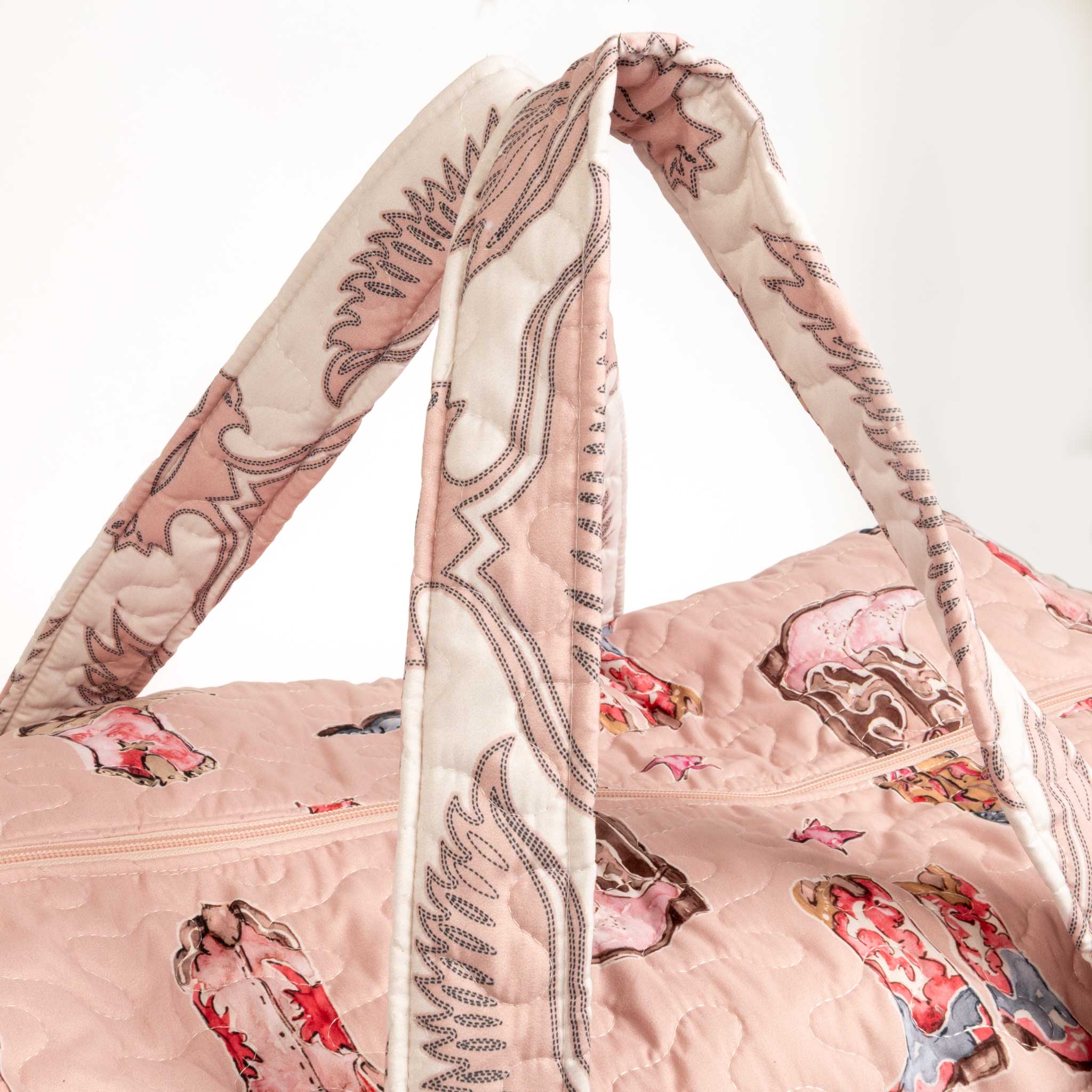 Thunderbird Boots Rose Quilted Duffle Bag - Image 3
