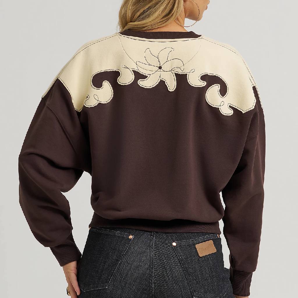 Wrangler Women's Lainey Wilson Toole Sweatshirt - Image 2