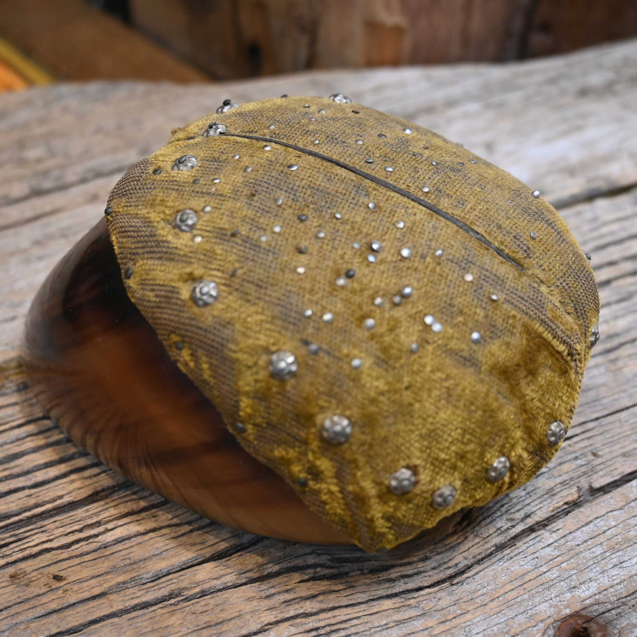 Turn of the Century Hoof Pin cushion - Image 2