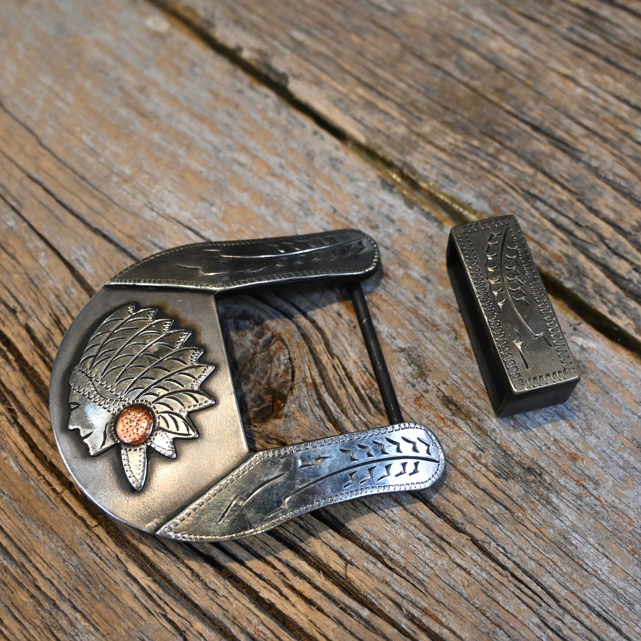 Turtle Jones 2 piece Indian Headress Buckle