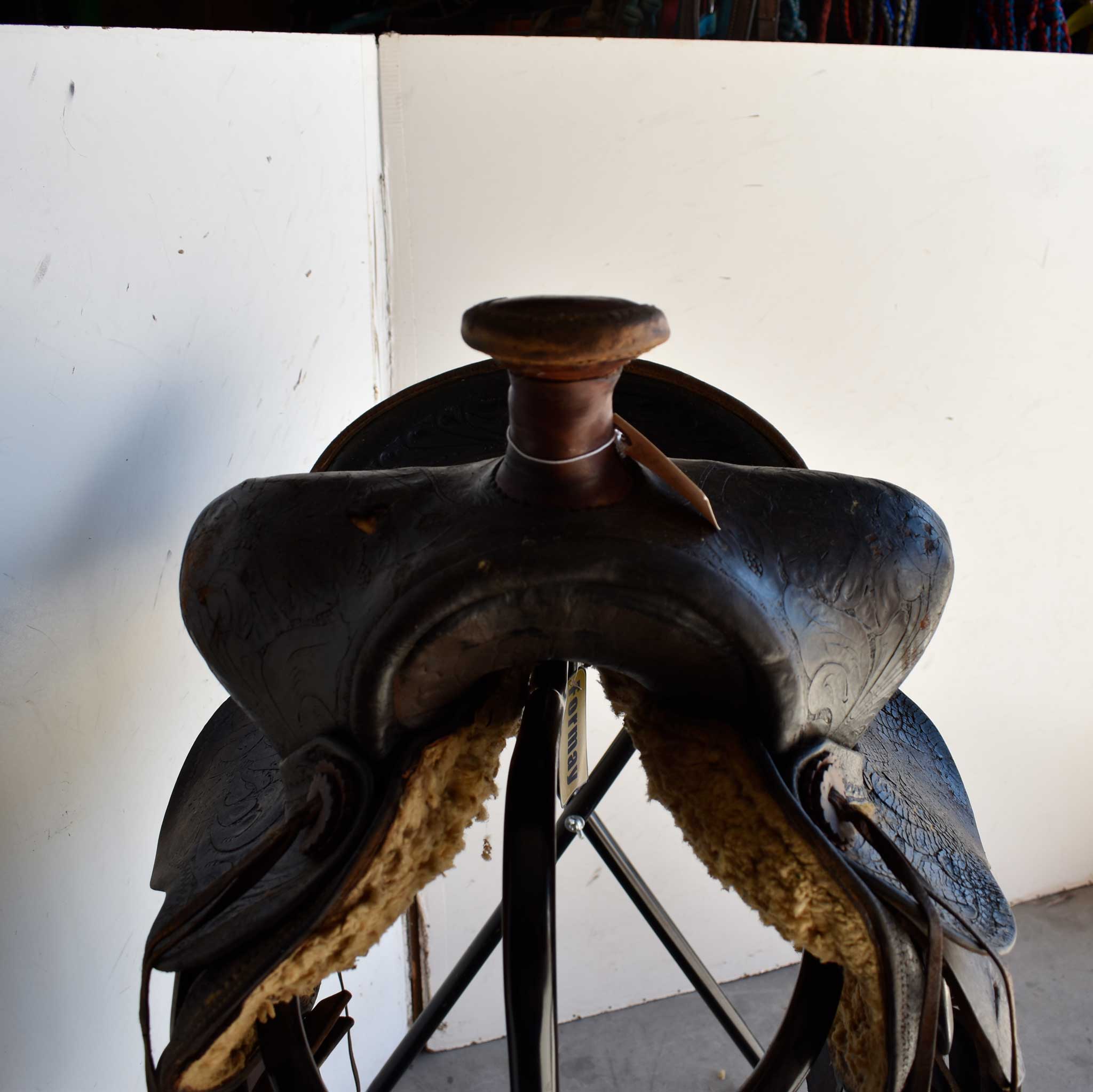 Used 13" Non-Rider Saddle Decor Only - Image 8