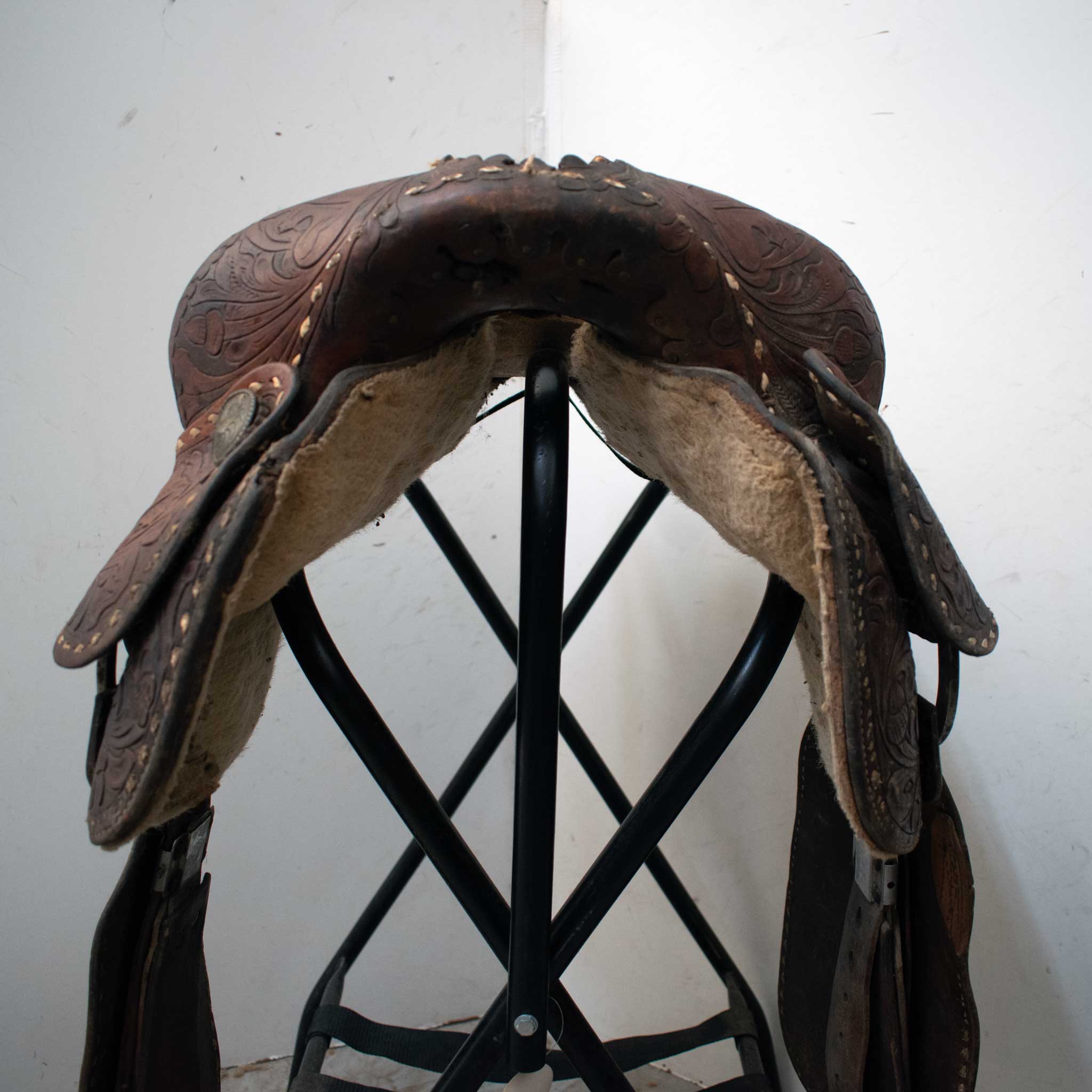 Used 15" Non-Rider Saddle Decor Only Saddle - Image 12