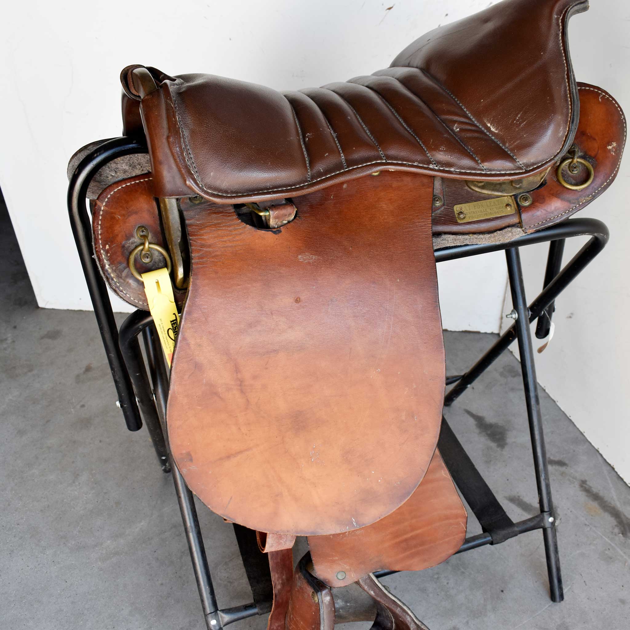 Used 17" Grey Fox Leather Rider Saddle - Image 4
