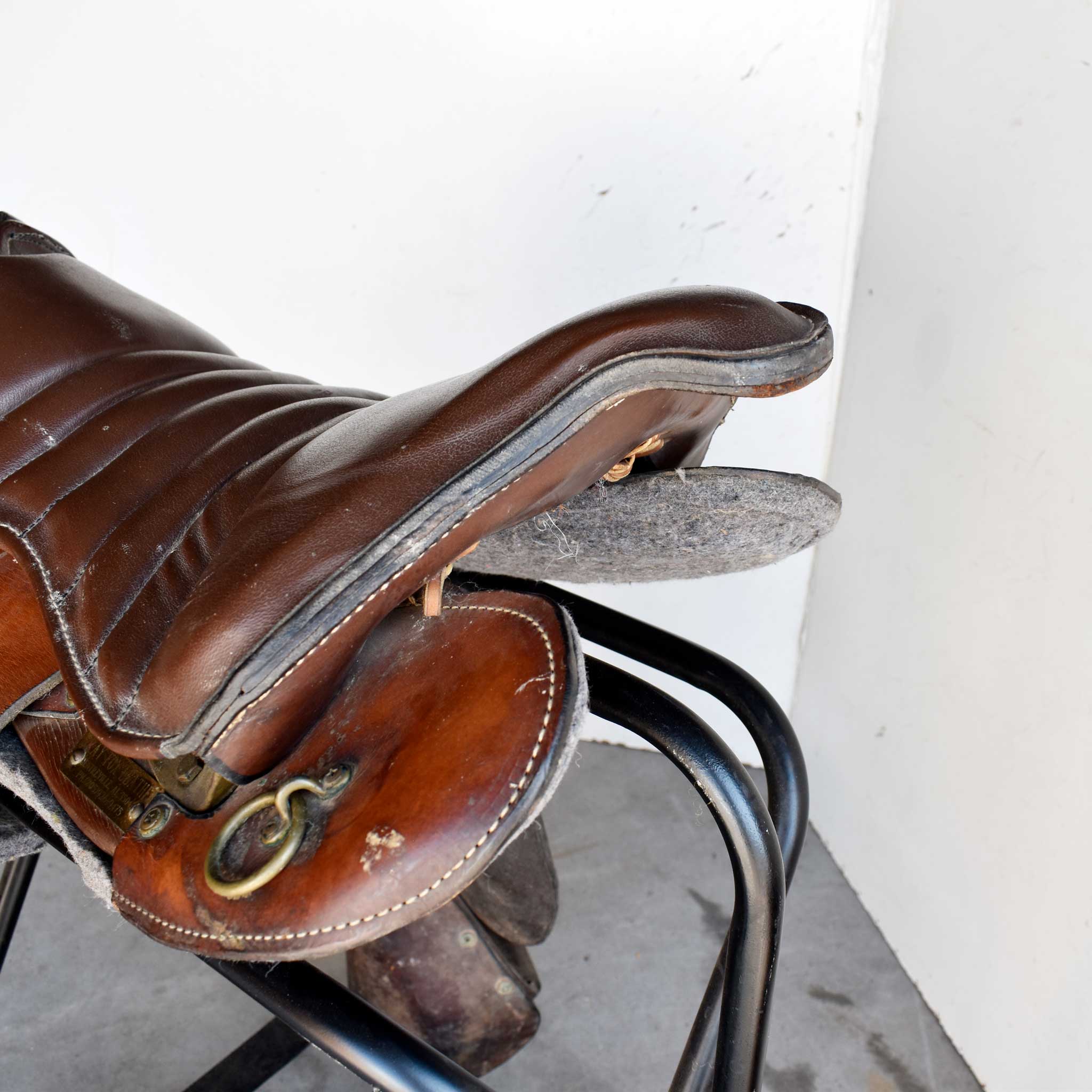 Used 17" Grey Fox Leather Rider Saddle - Image 9