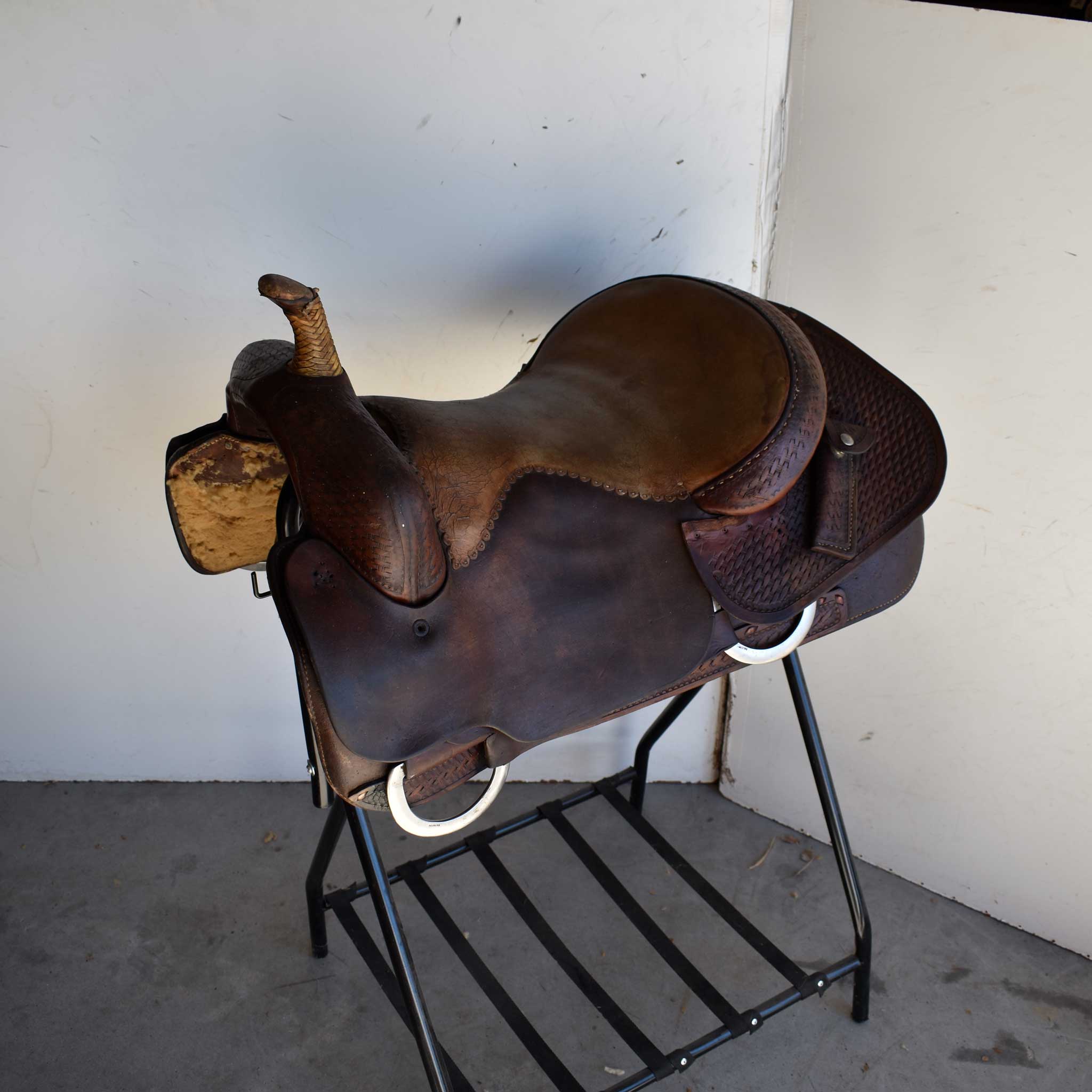 Used 16" Andrew Dee's Hardware Non-Rider Saddle