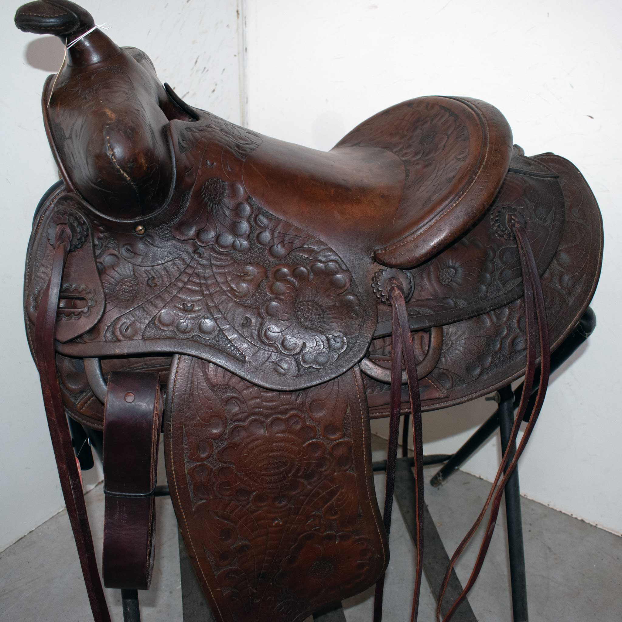 Used 14" Buck Steiner Non-Rider Decor Only Saddle - Image 2