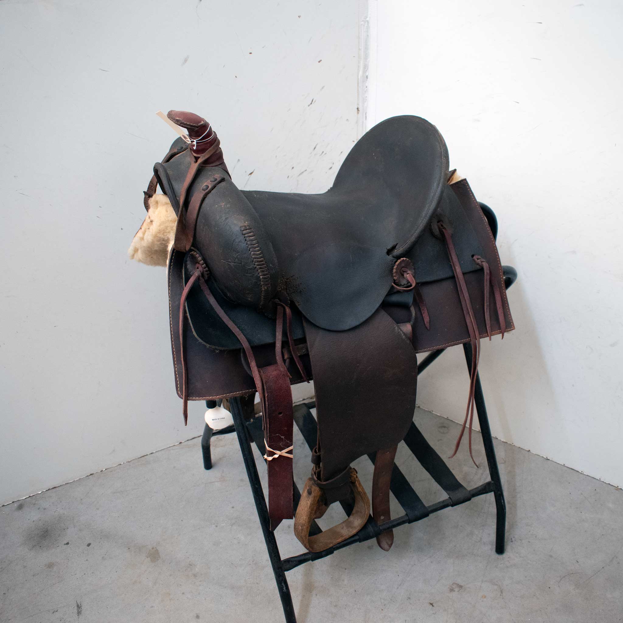 Used 14.5" Non-Rider Decor Saddle