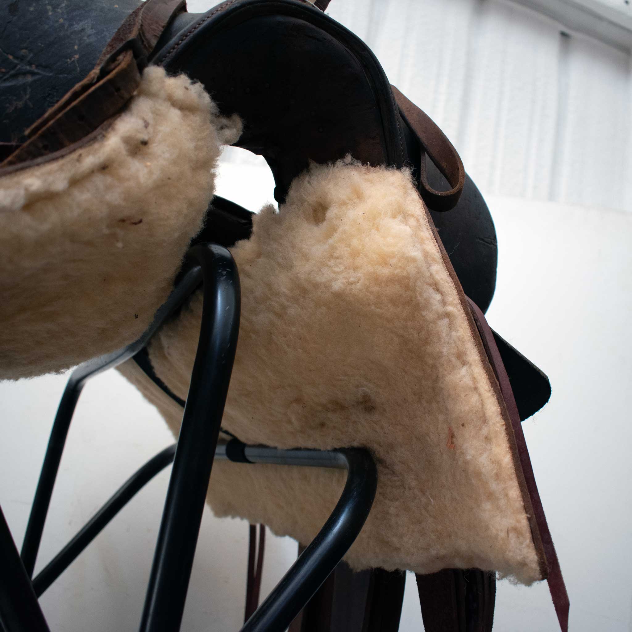Used 14.5" Non-Rider Decor Saddle - Image 8