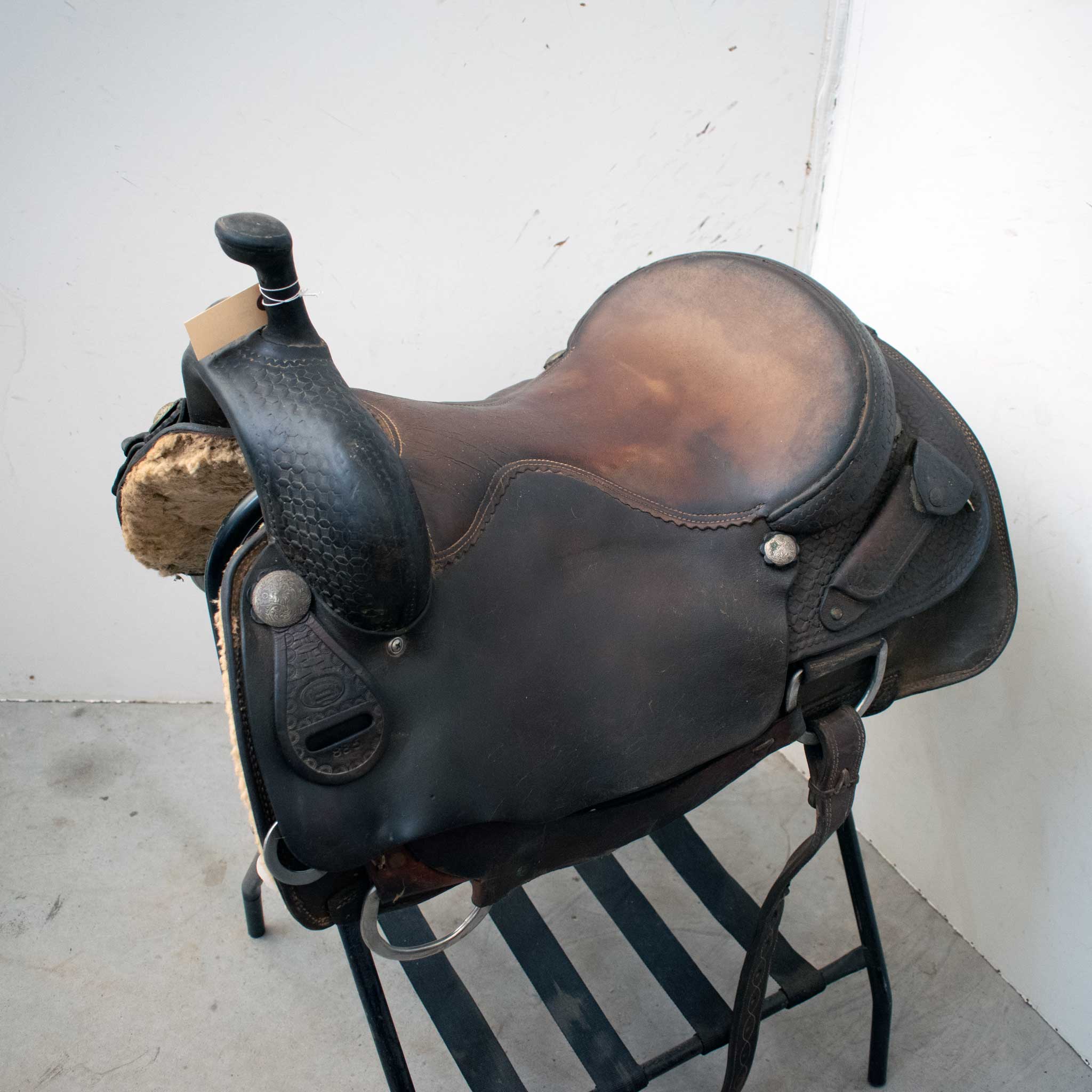 Used 17" Bob Marshall Non-Rider Saddle
