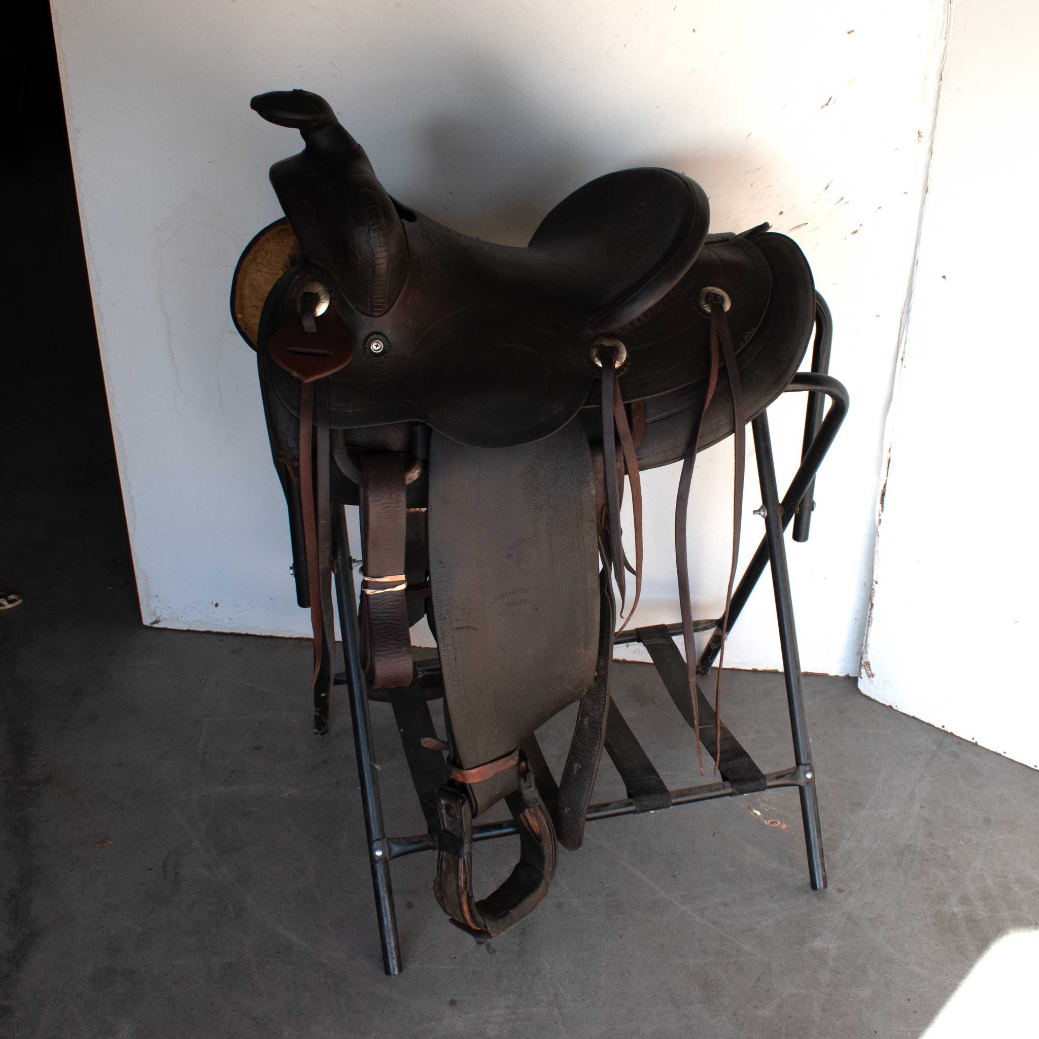 Used 13.5" Eddleman Bros Non-Rider Saddle - Image 2