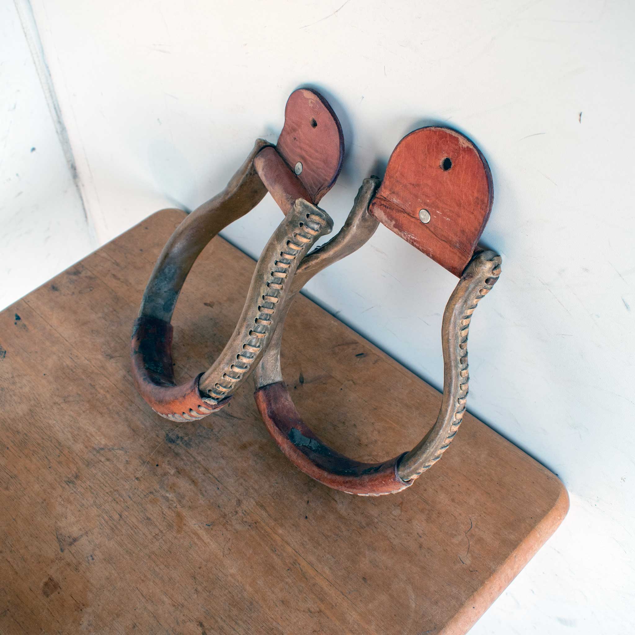 Used Rawhide Covered Oxbow Stirrups - Image 2