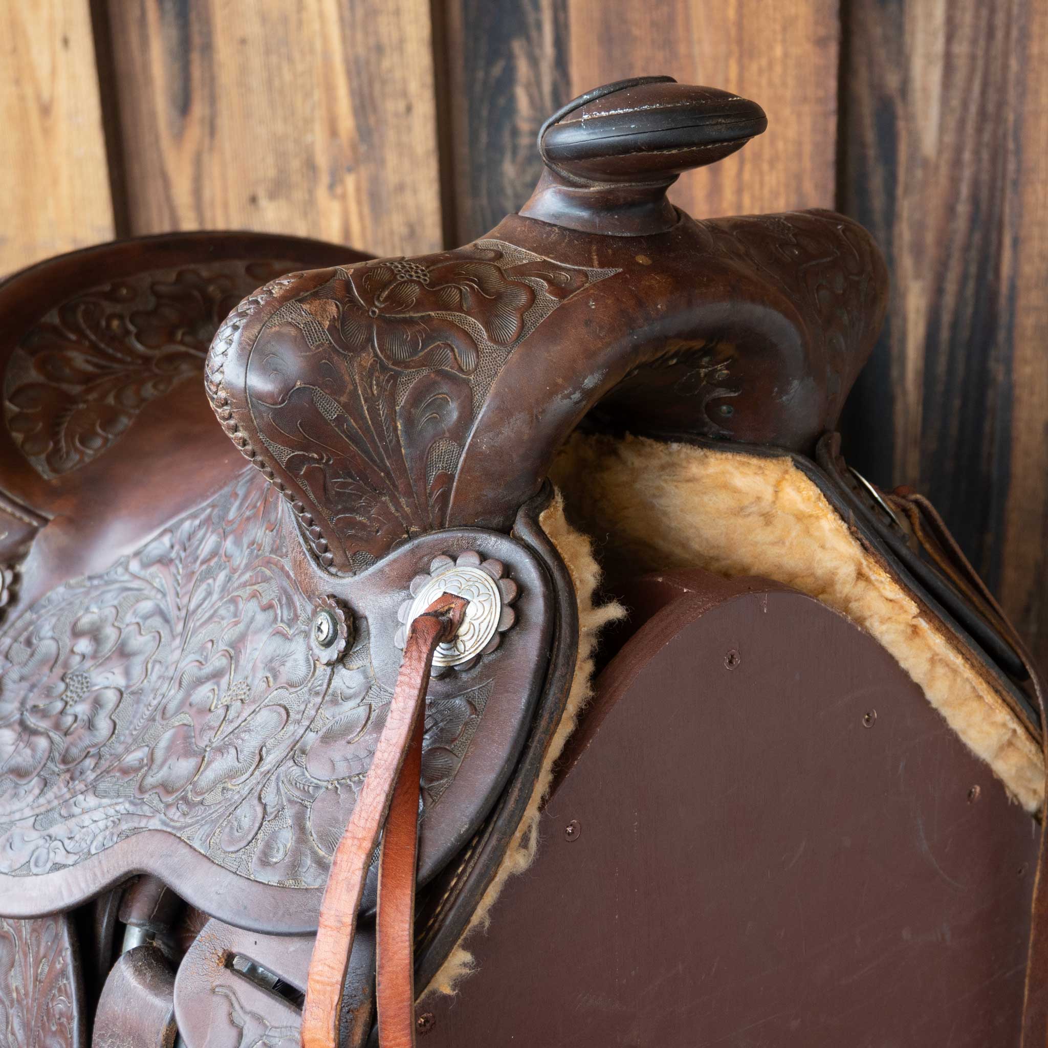 Vintage Eddleman Bros Co Saddle - Image 2