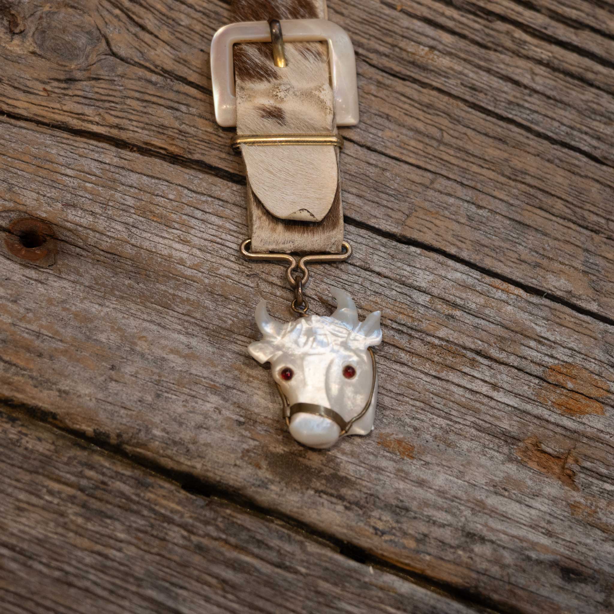 Vintage Hereford Victorian Mother of Pearl Watch FOB - Image 2