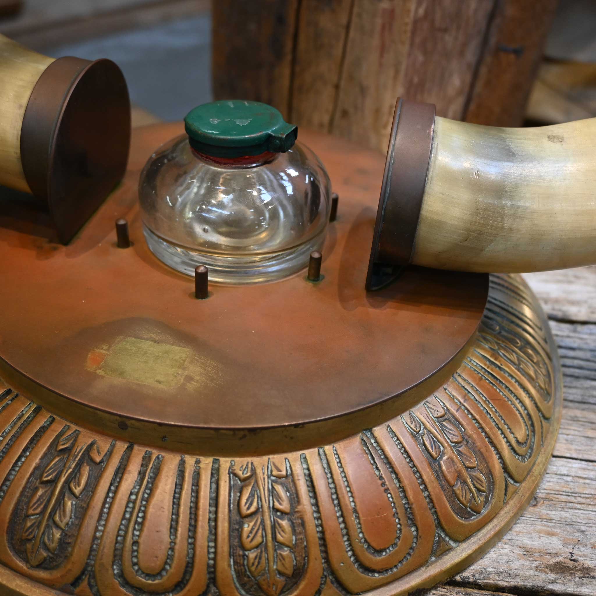 Vintage-Rare Horn Inkwell w/ original glass inkwell - Brass Mounted Horn's - Image 2