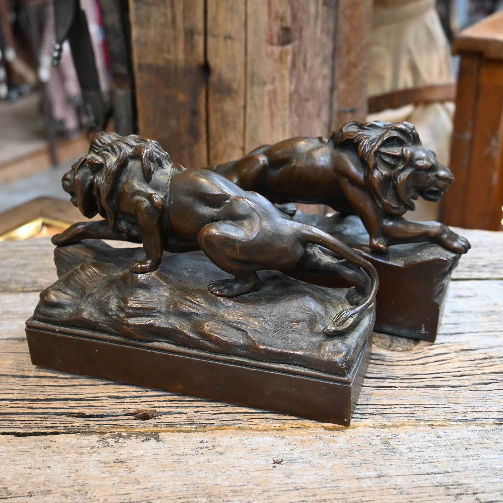 1920's Vintage Bronze Jennings Brothers Lion Bookends - Image 2