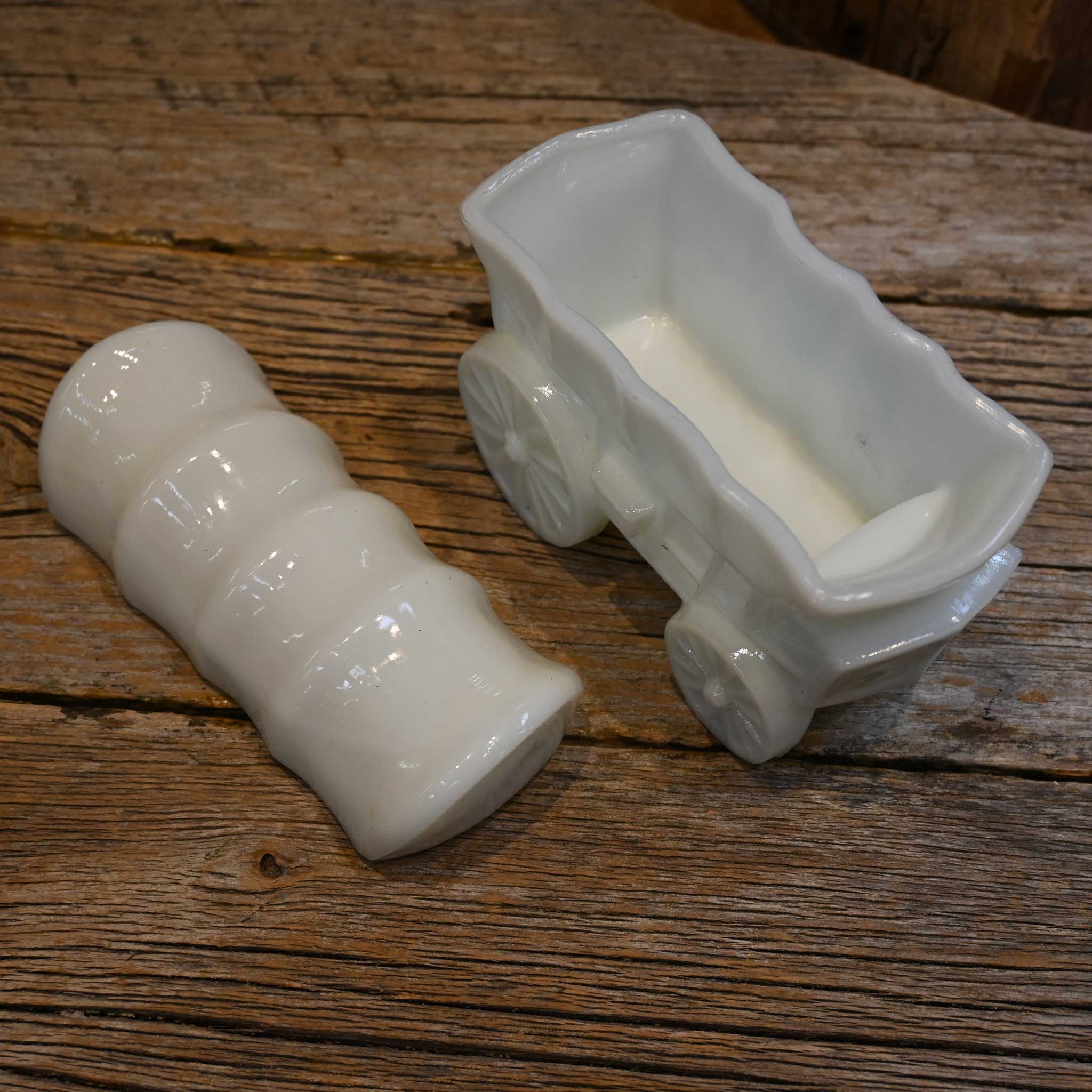 Vintage Milk Glass Covered Wagon - Image 3