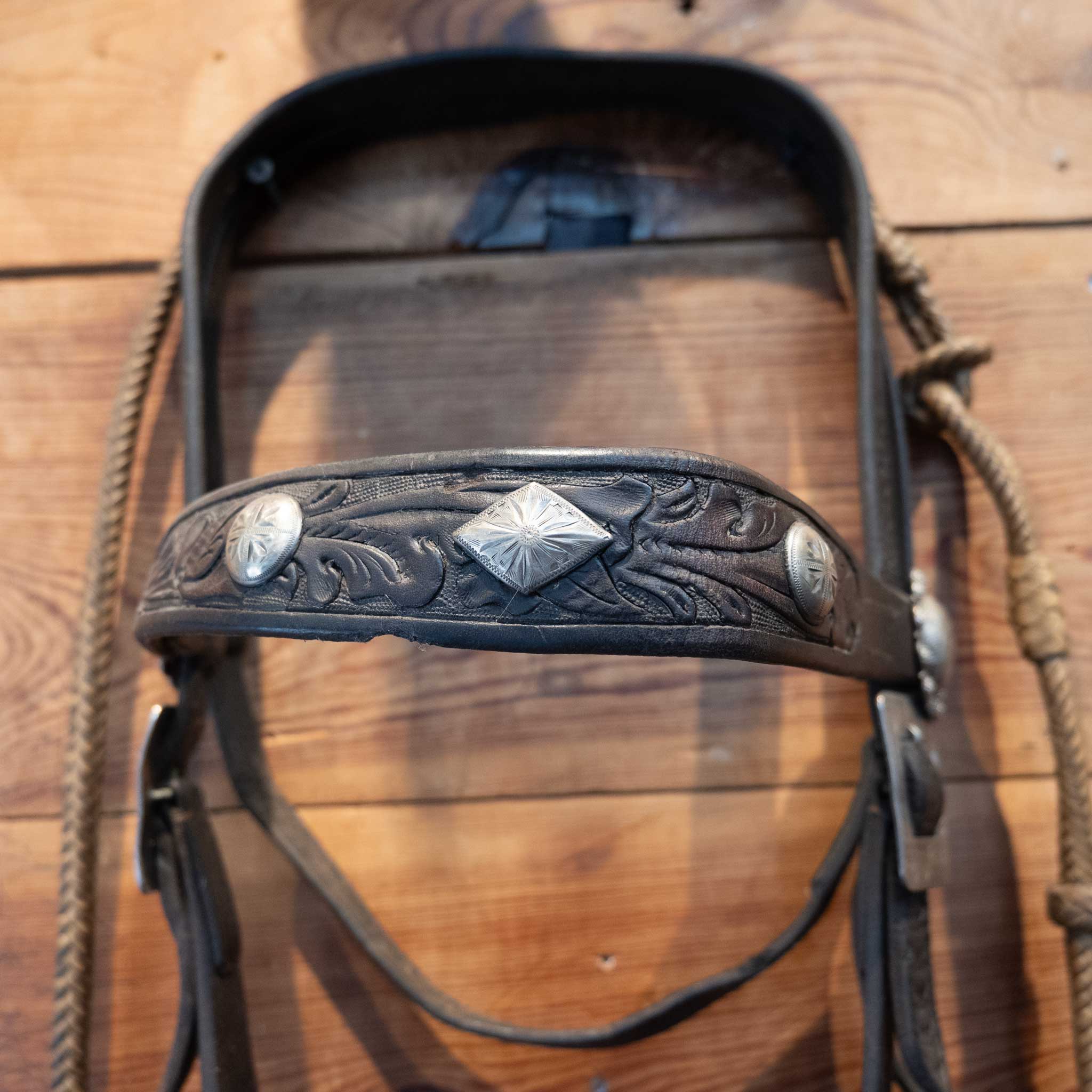 Vintage Tooled Bridle w/ Nickel plated accents & Romel Reins - Image 4