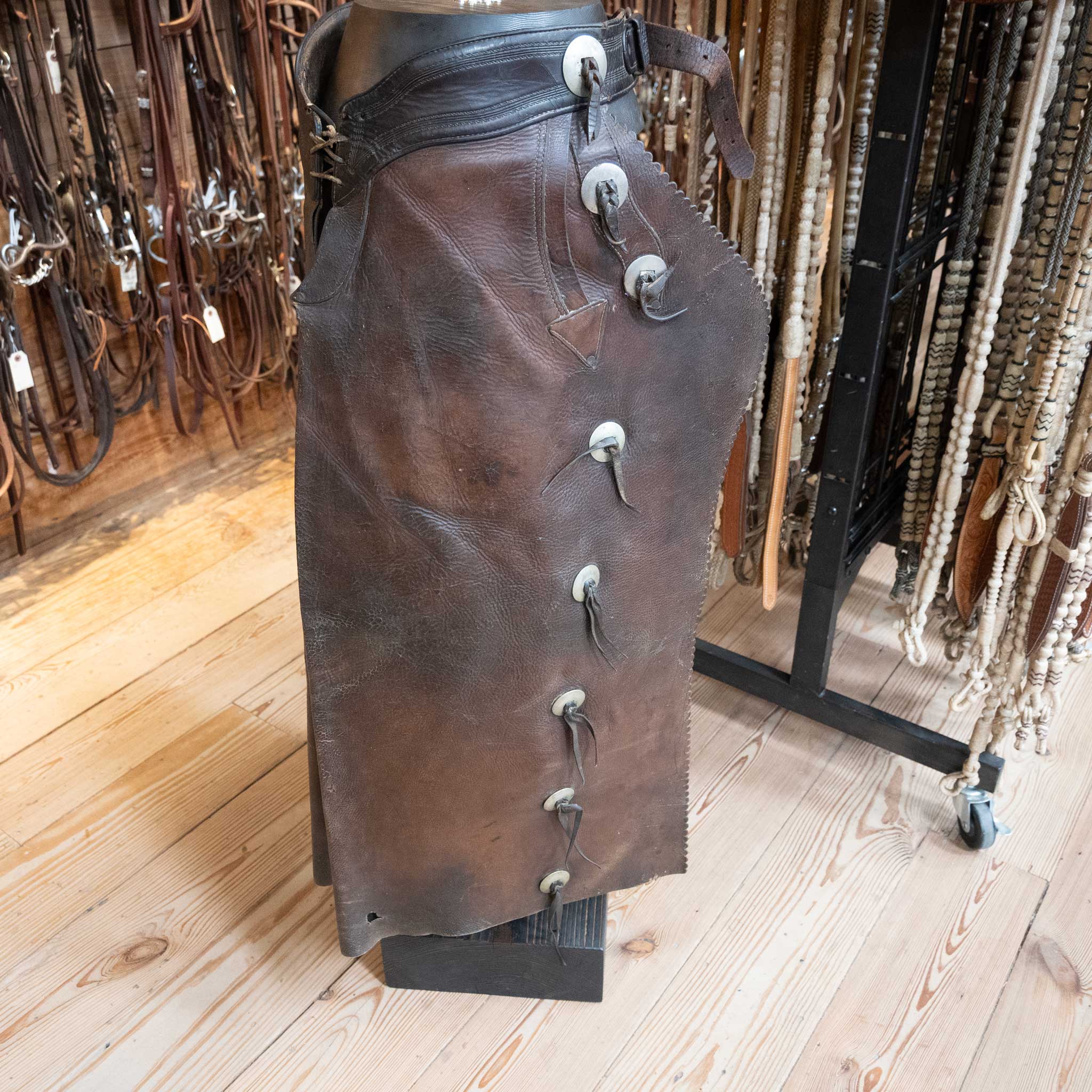 Miles City Saddlery 1920's Old West Chaps - Image 3