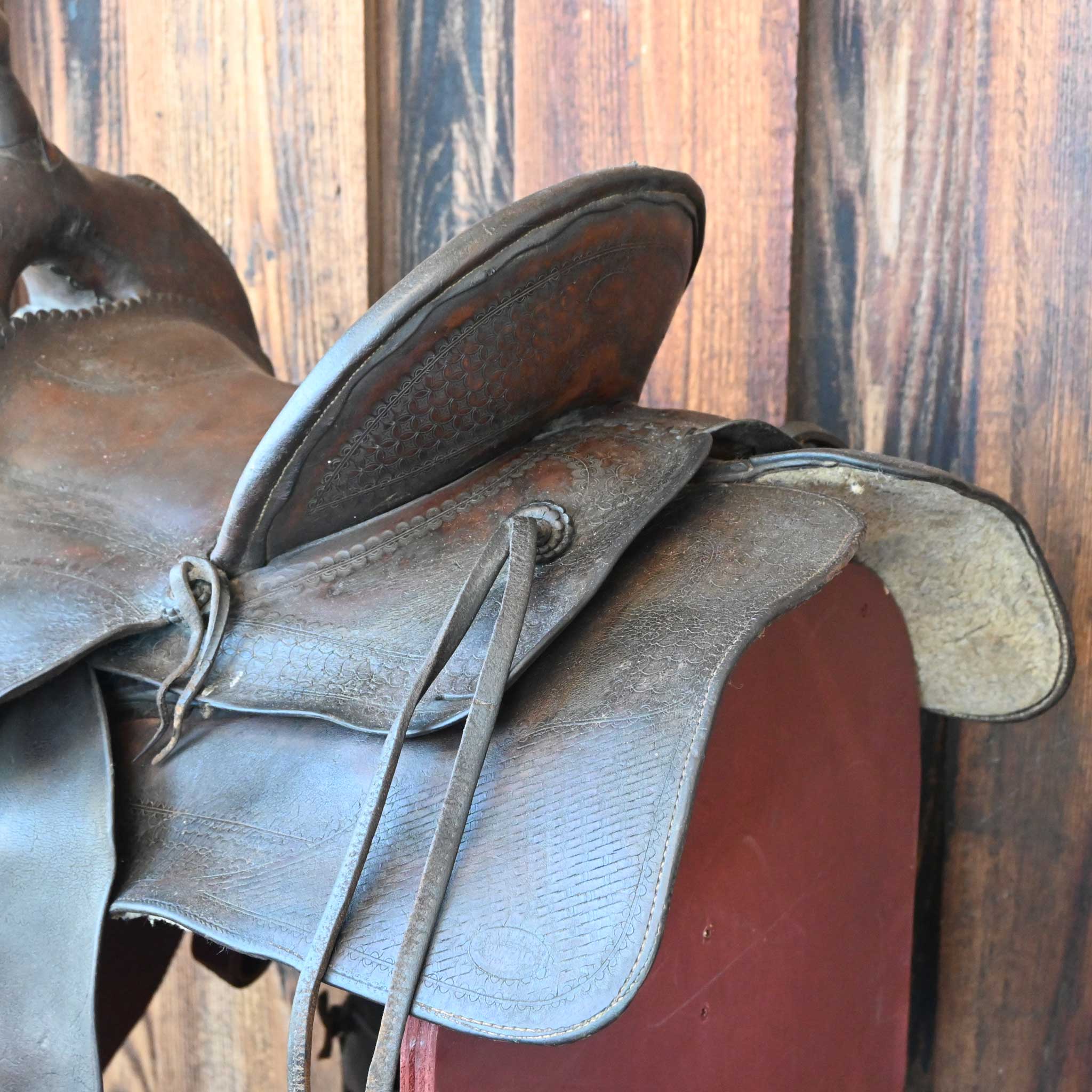 Vintage R.A Wilkerson Saddle - Image 5
