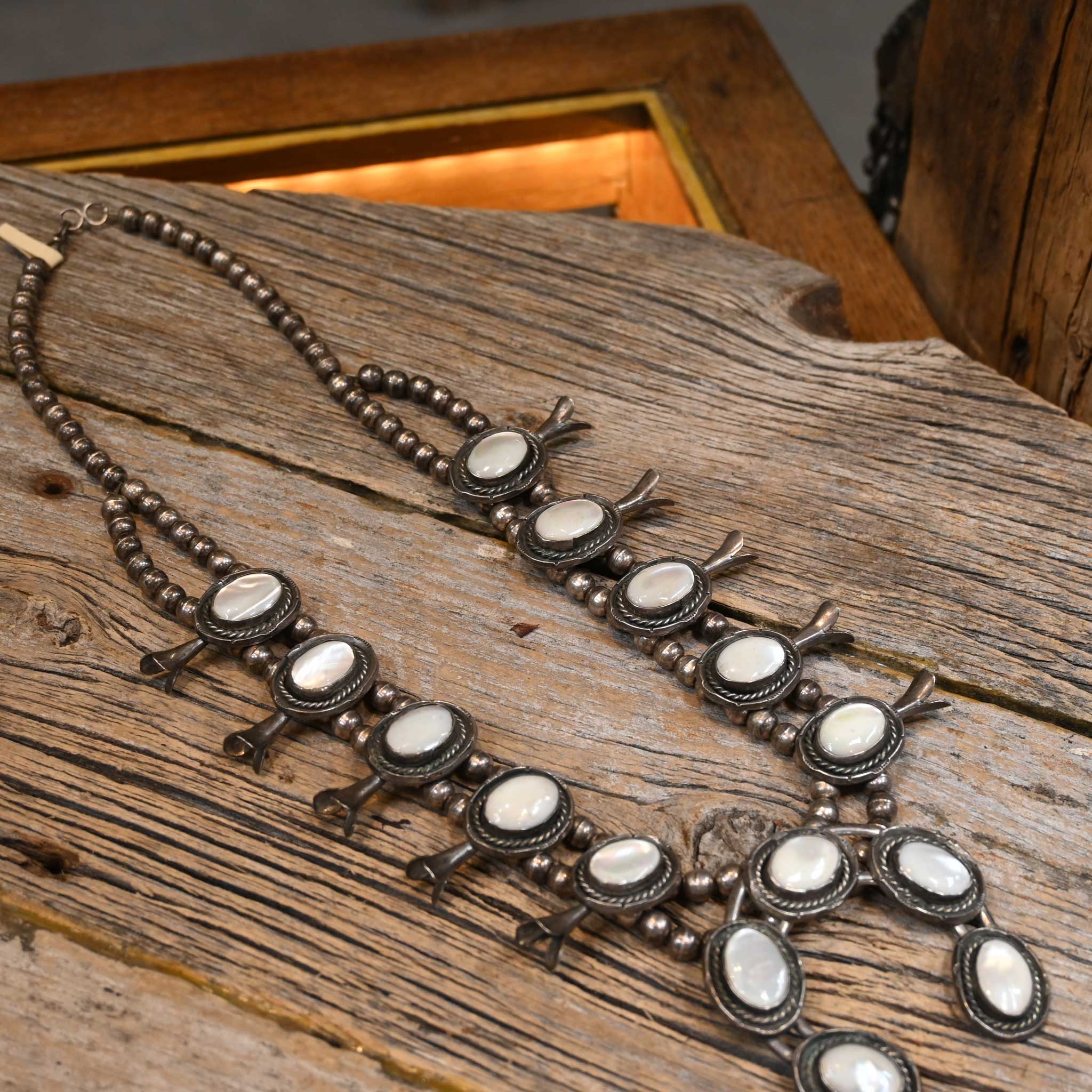 Vintage Stunning Mother of Pearl Squash Blossom Necklace - Image 3