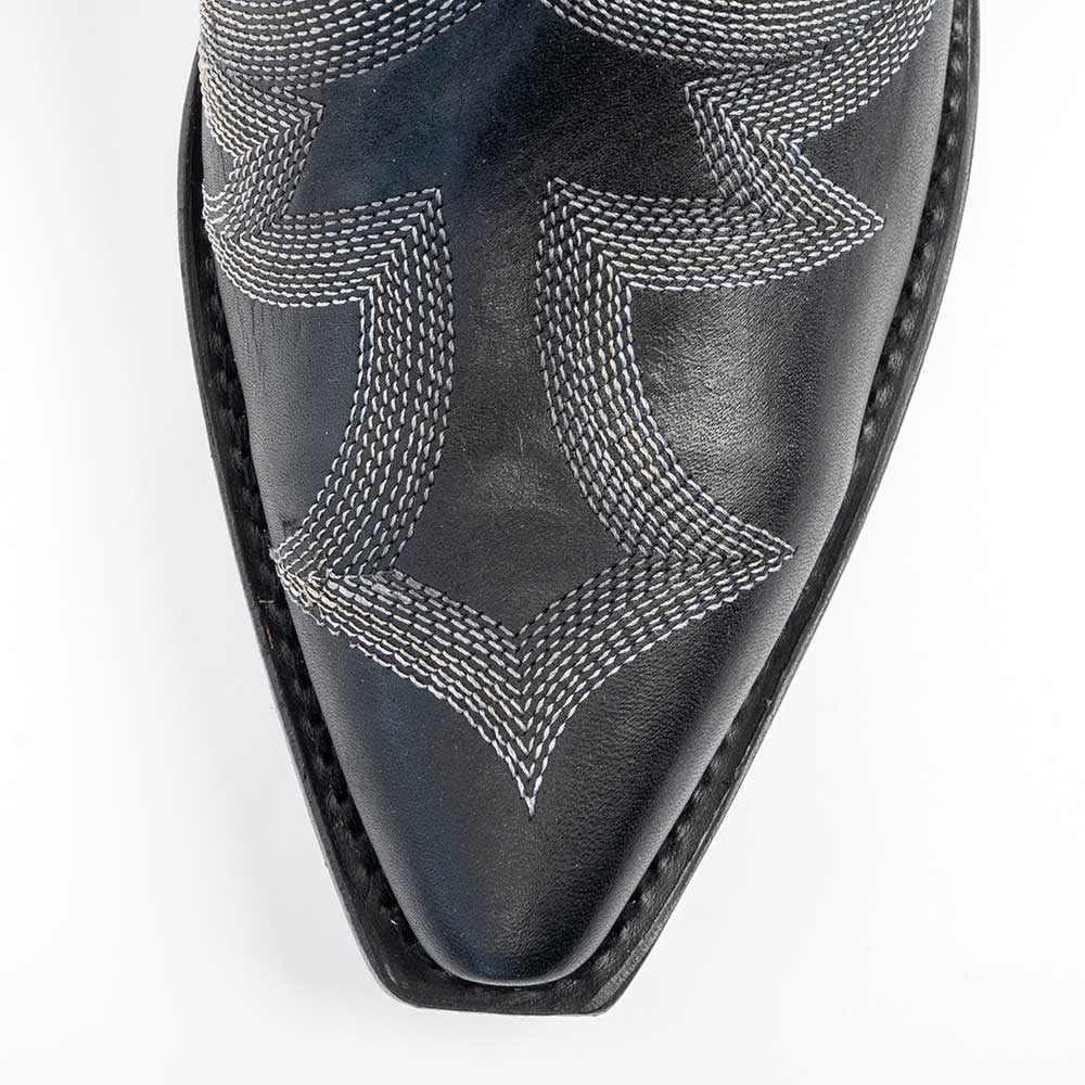 Lucchese Black Cow Vamp Stitch Western Boot - Image 5
