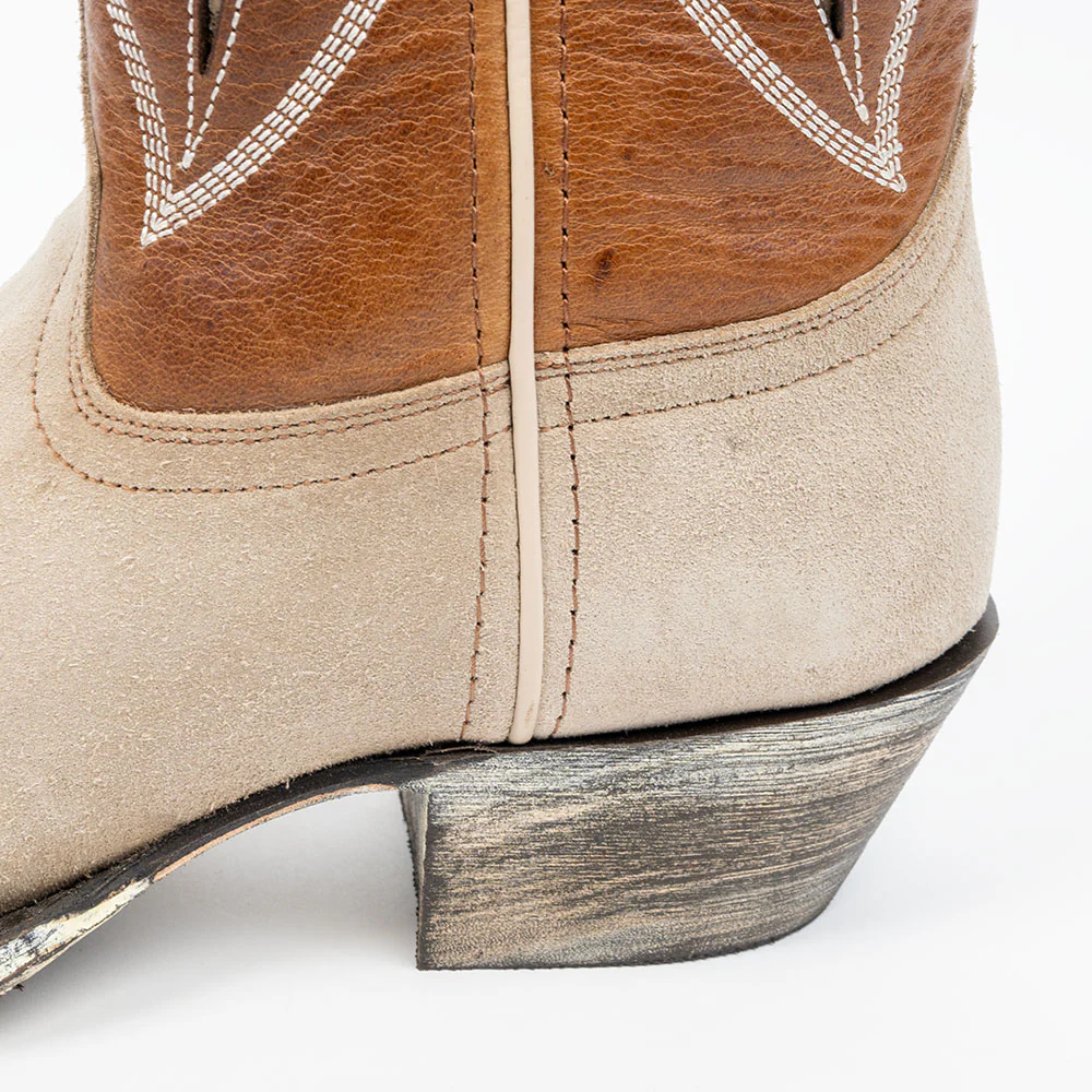 Caborca Women's Gamuza Western Boot - Image 3