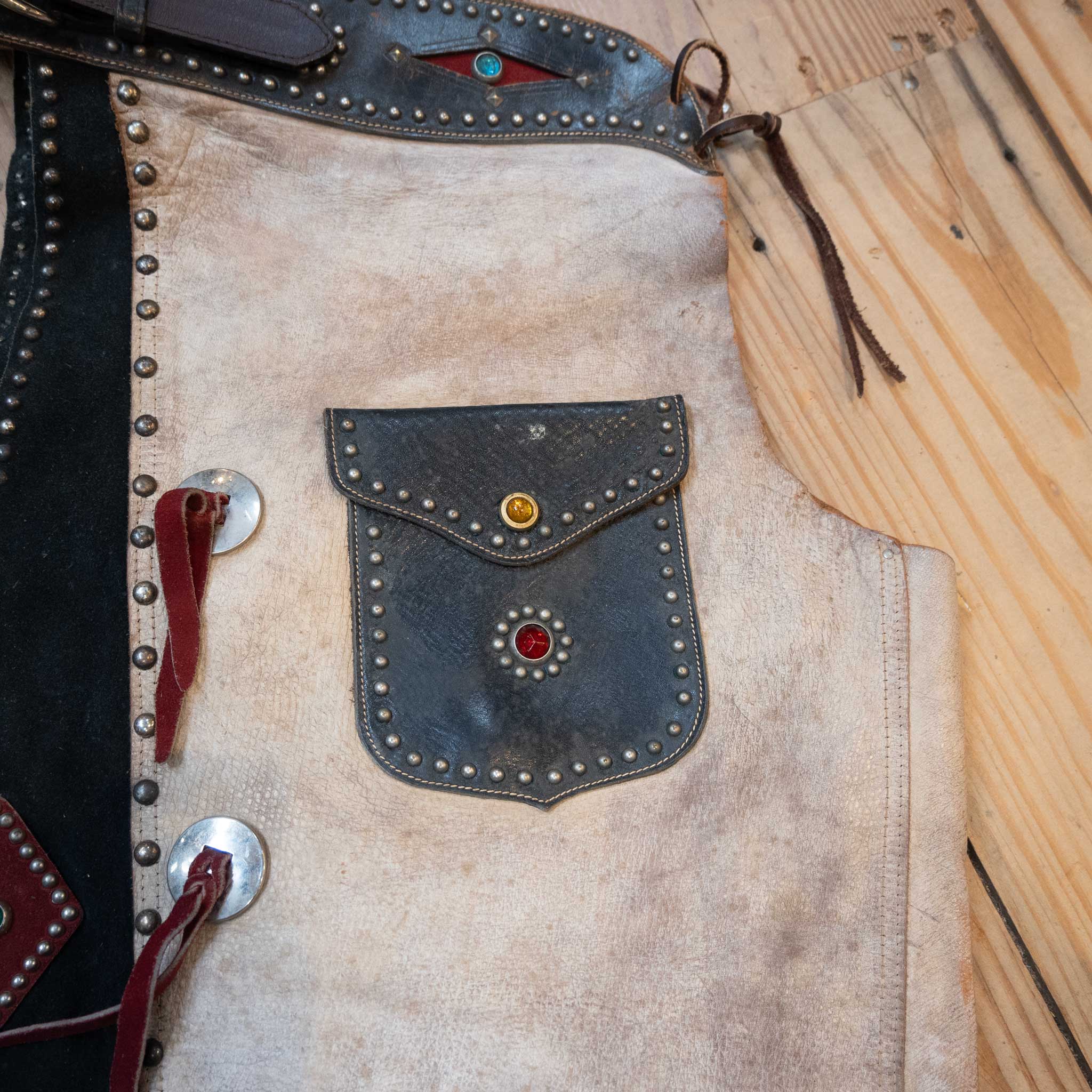Western 1940's Buckaroo Jr. Batwing Poker Chaps - Image 4