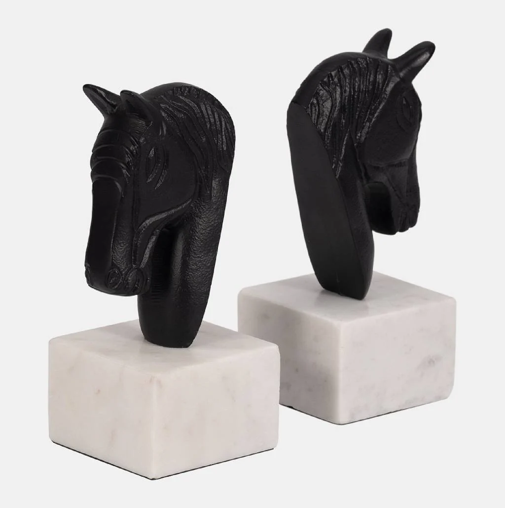 Sagebrook Home Metal Horse Head Bookends - Image 3