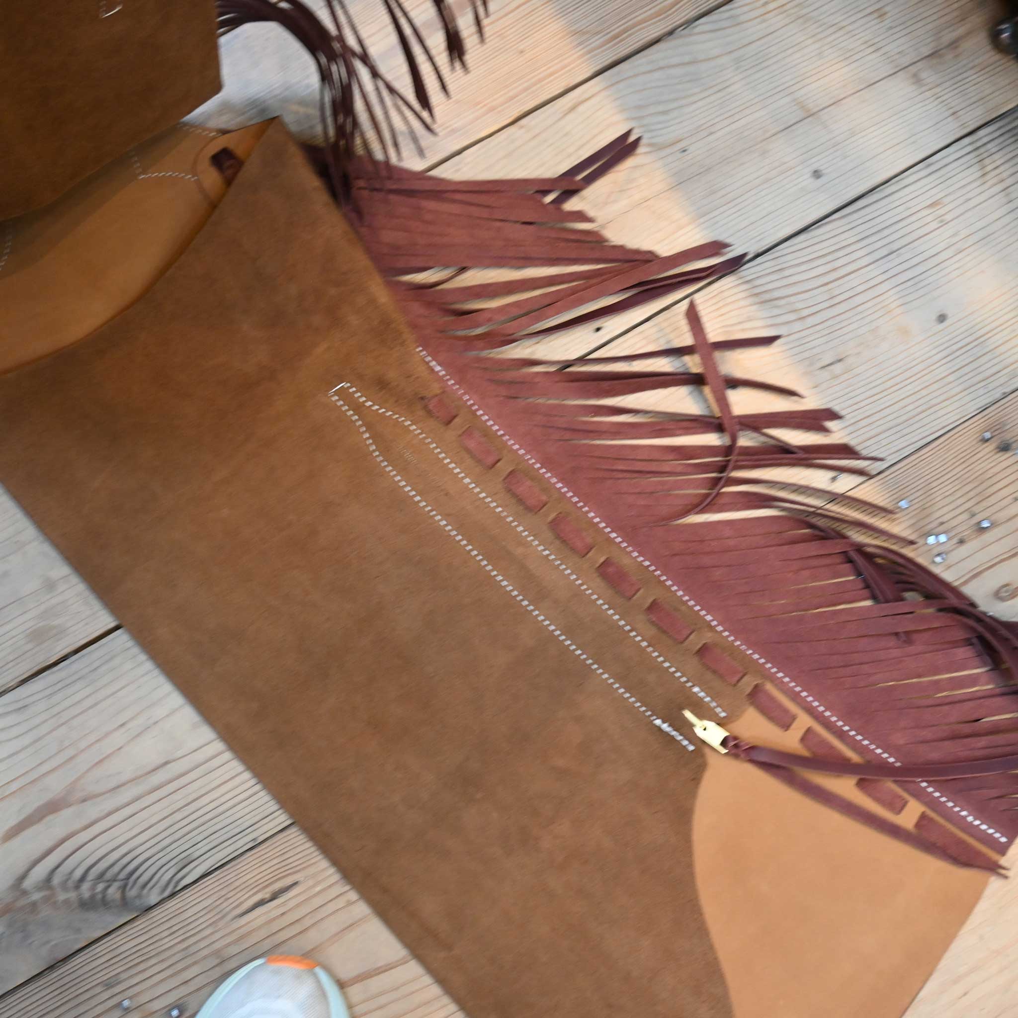 WLC Brown Stepthrough Chaps with 1/2 Zips - Image 4