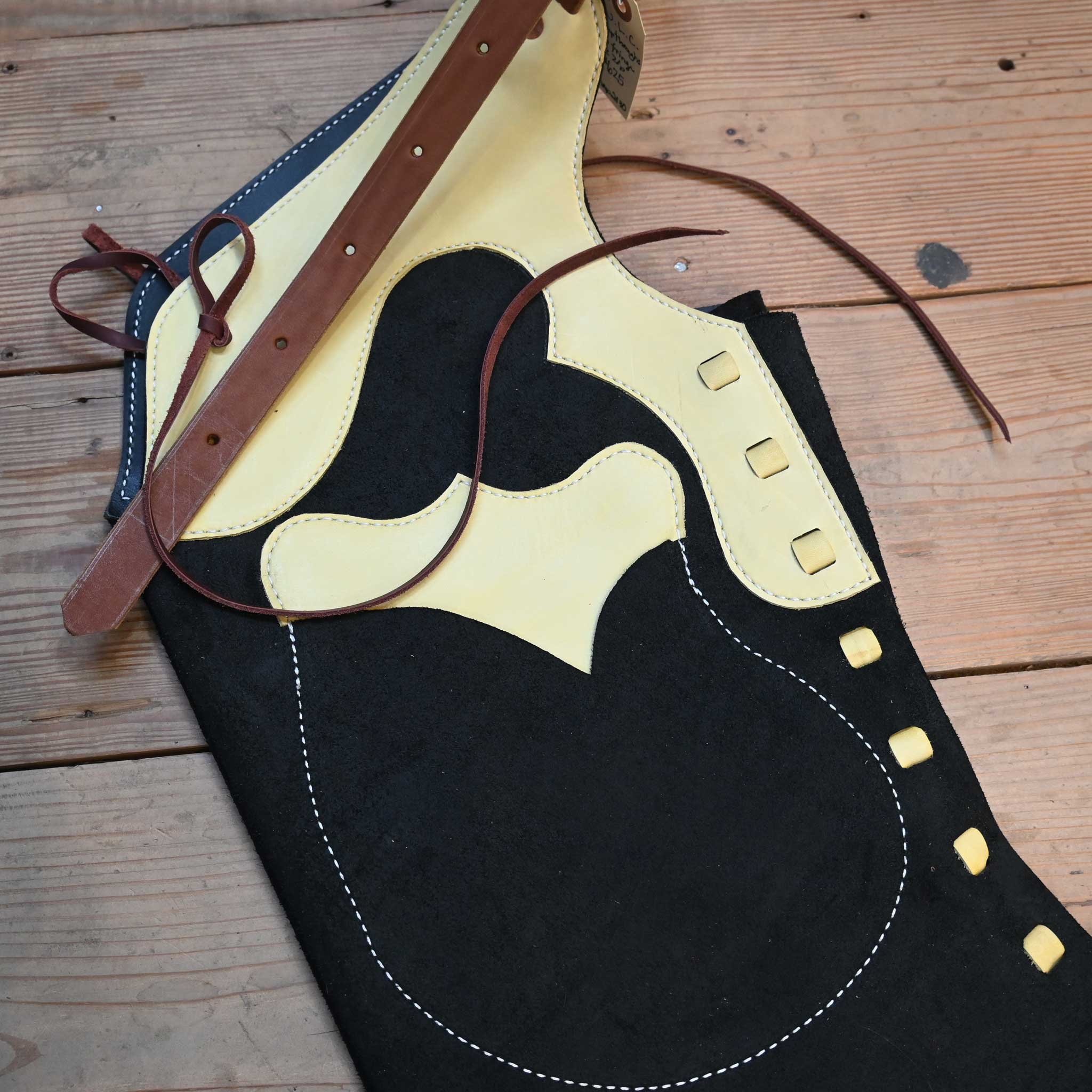 WLC Stepthrough Chaps with 1/2 Zips - Image 2
